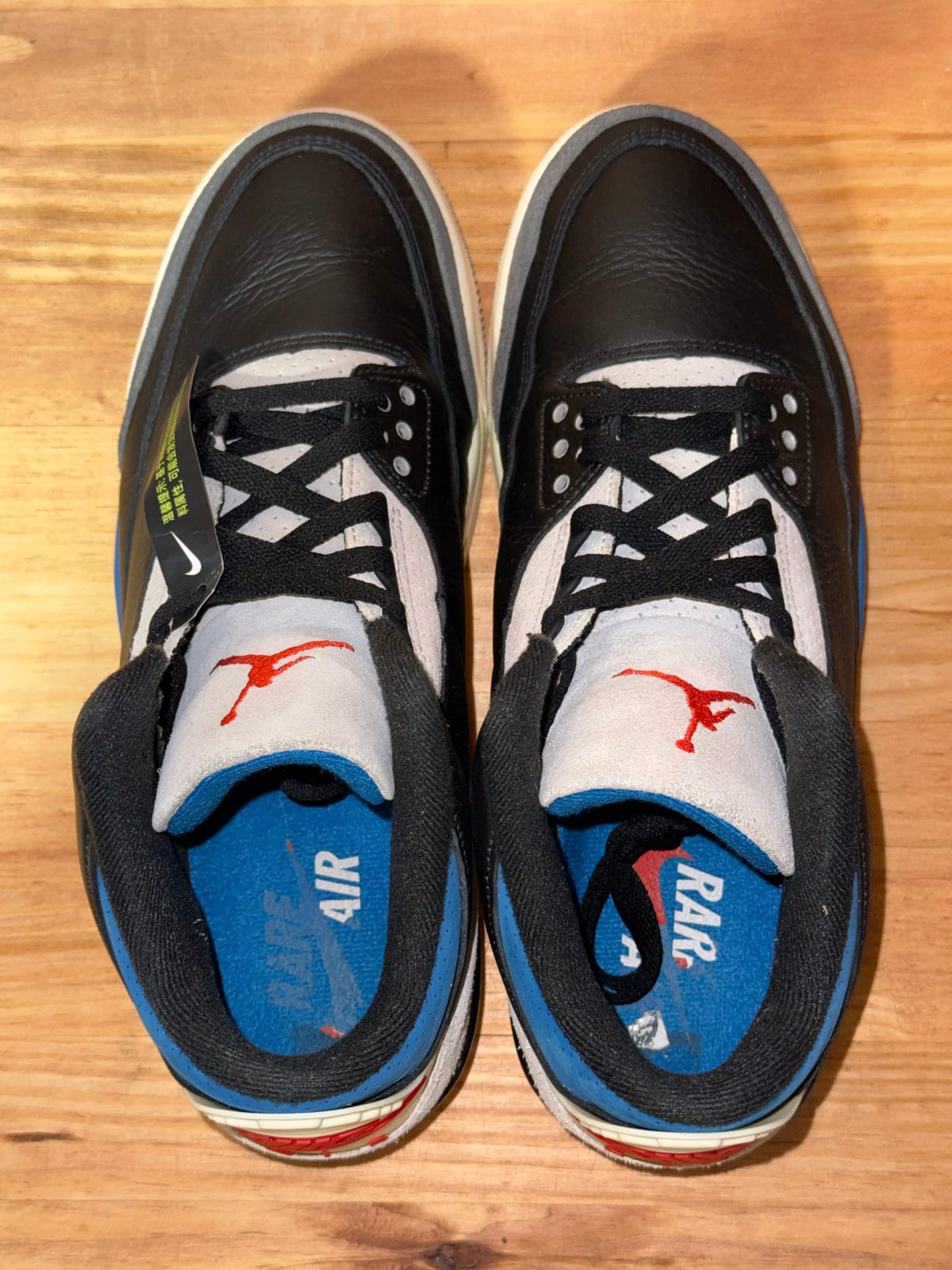 Jordan 3 Retro OG Rare Air - Size 10.5