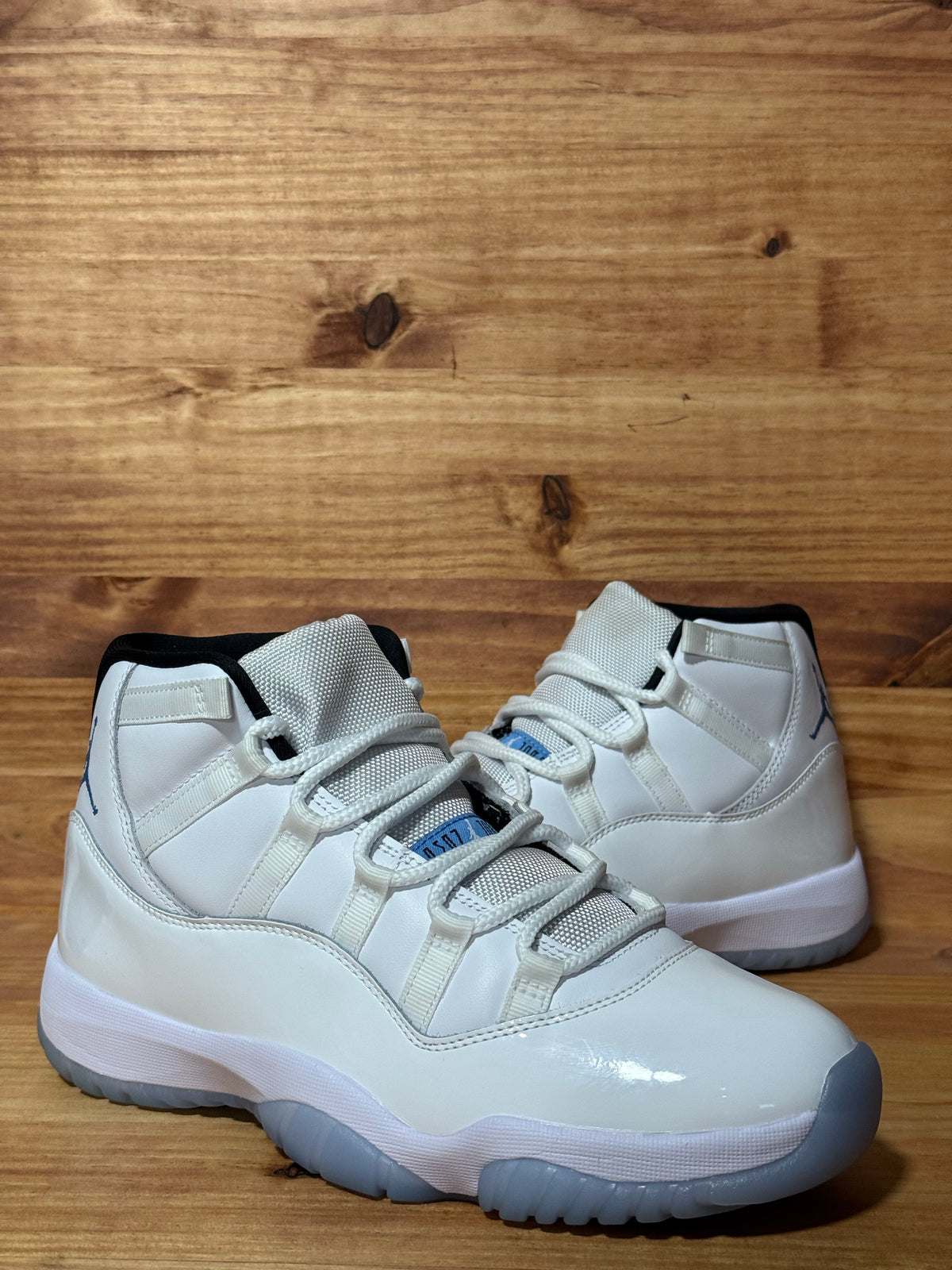 Jordan 11 Retro Legend Blue (2024)