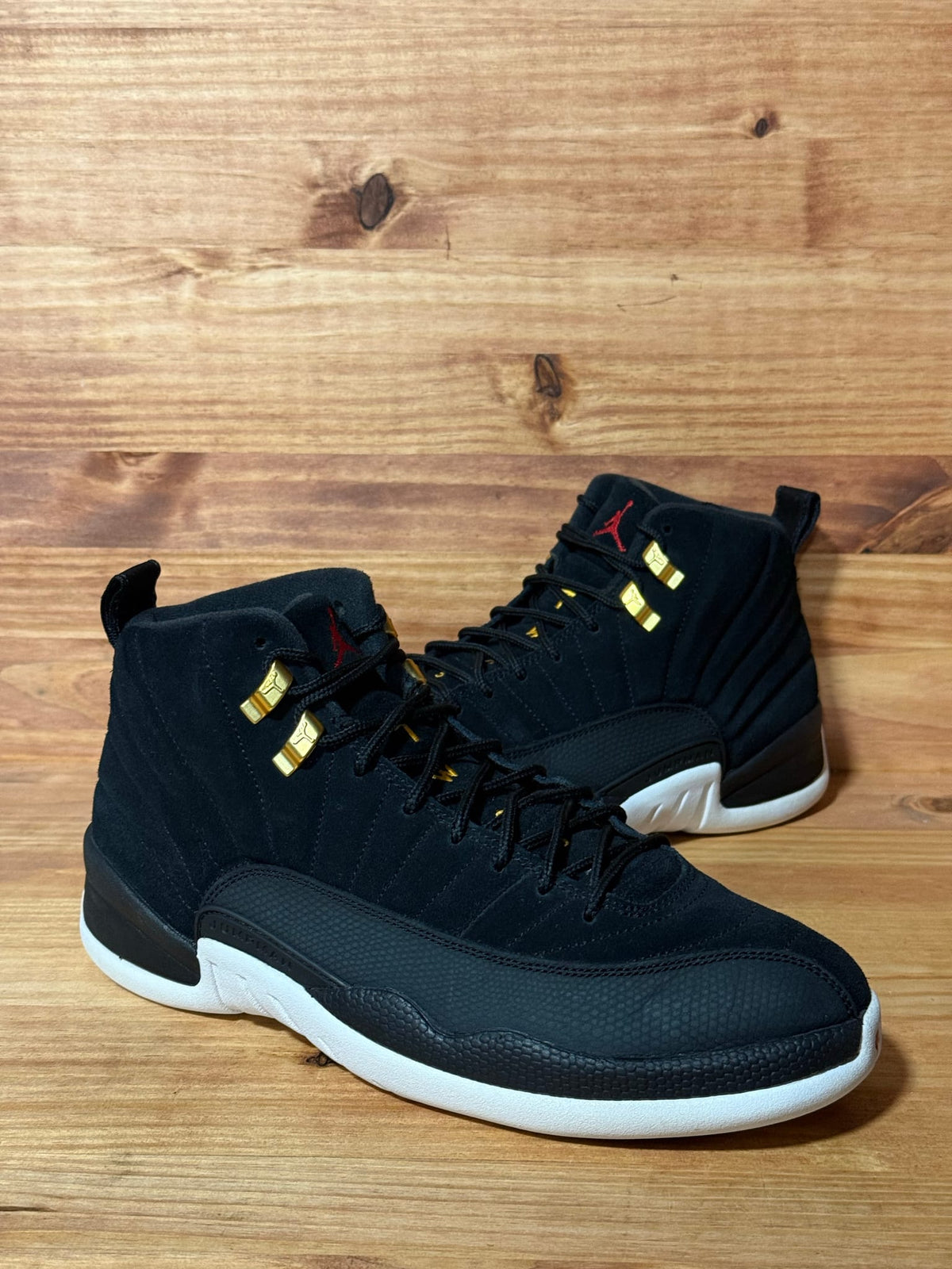 Jordan 12 Retro Reverse Taxi - Size 9.5