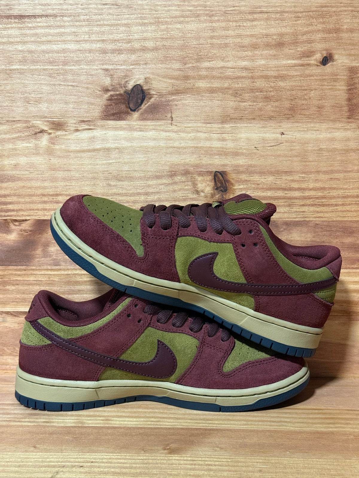 Nike SB Dunk Low Dark Team Red Olive Flak