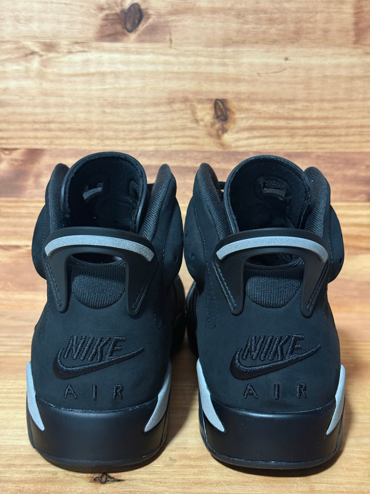 Jordan 6 Retro Cap and Gown