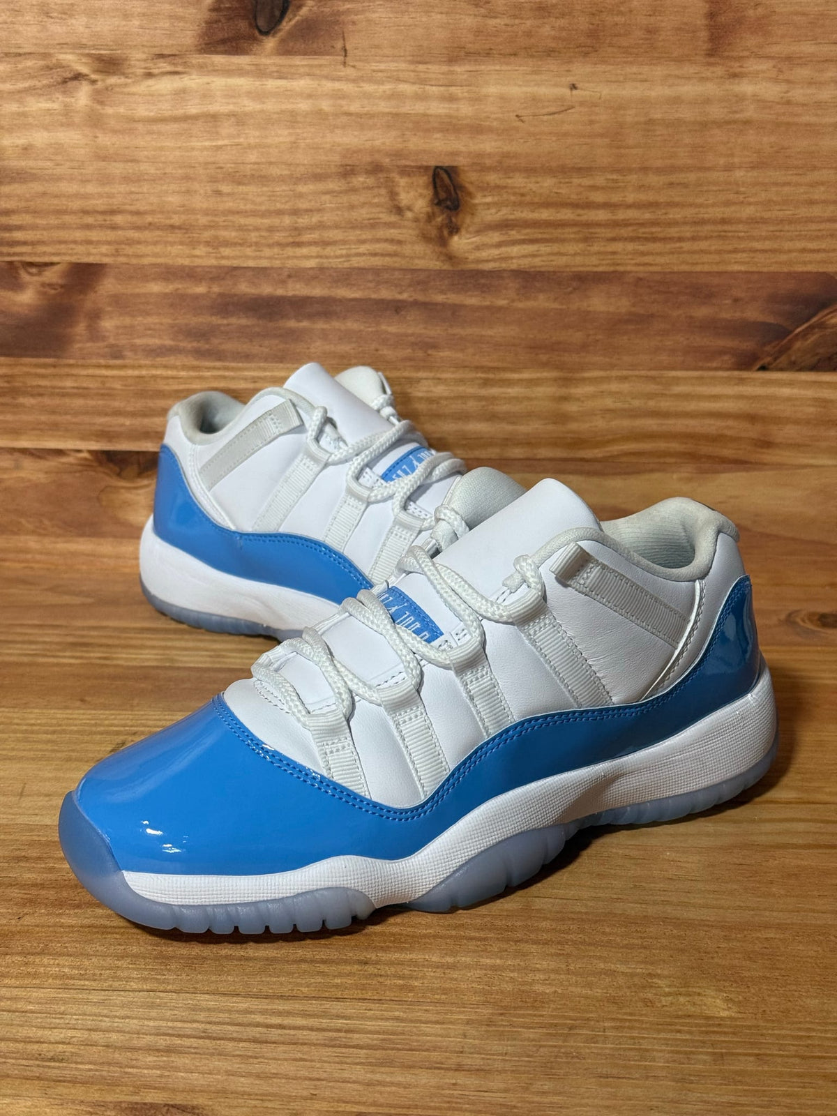 Jordan 11 Retro Low University Blue (2026) (GS) - Size 6Y