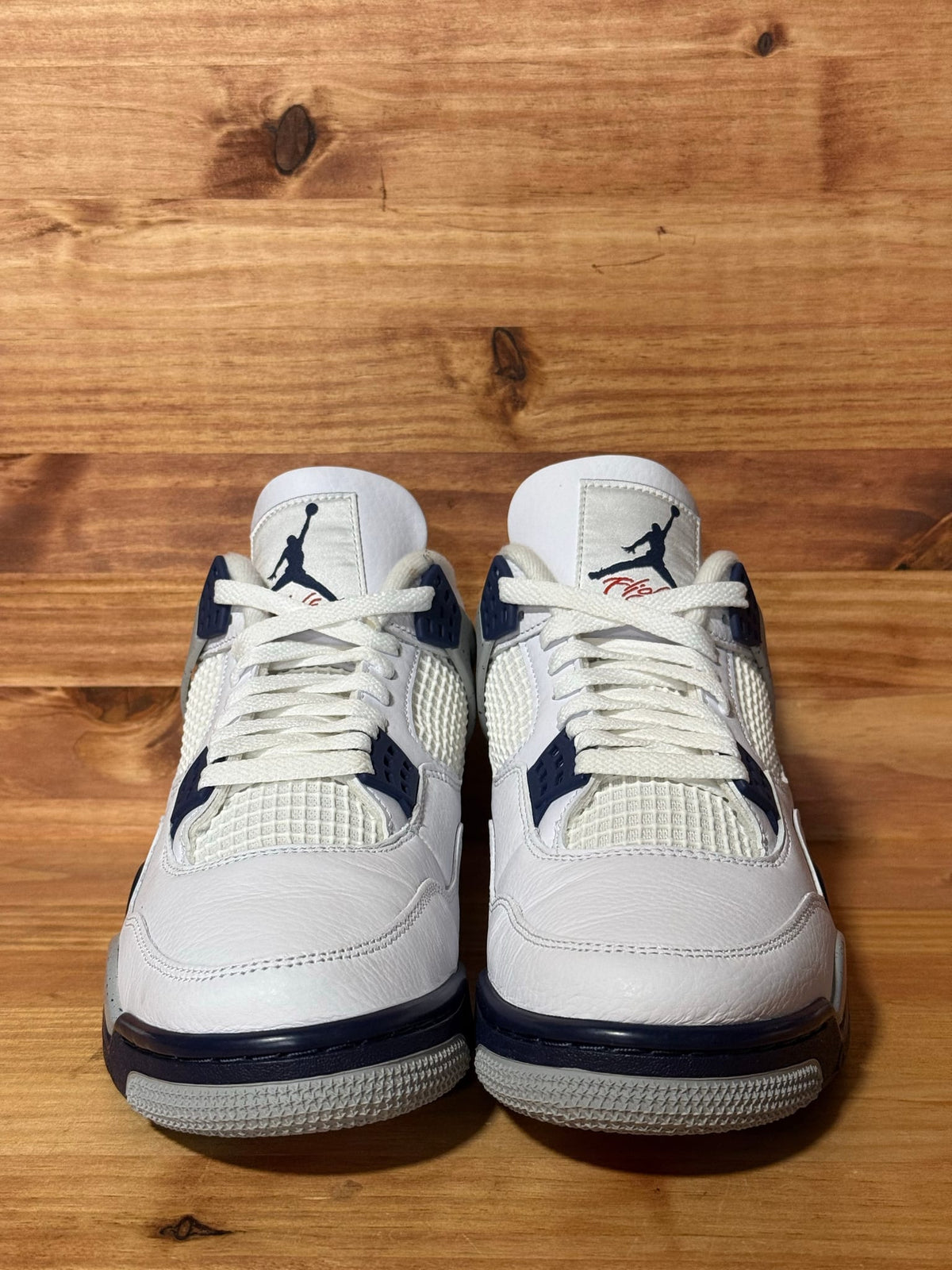 Jordan 4 Retro Midnight Navy - Size 9.5