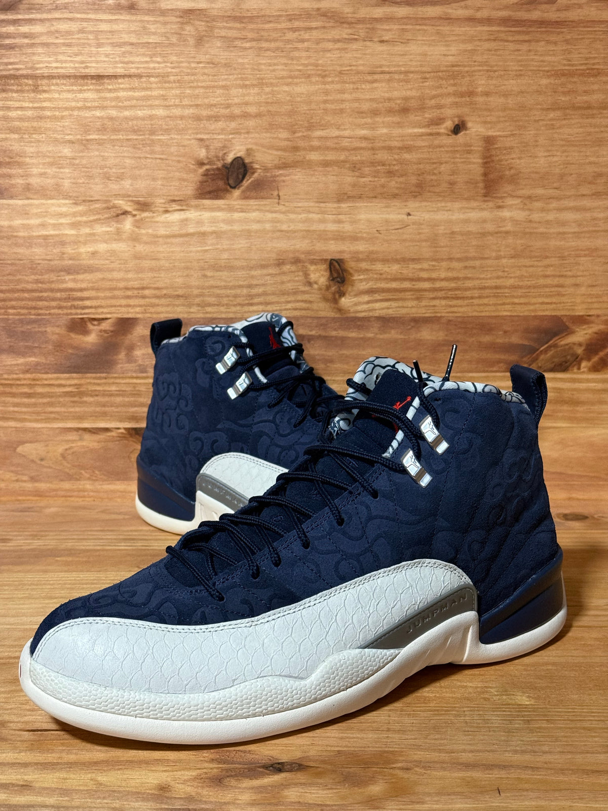 Jordan 12 Retro International Flight - Size 13