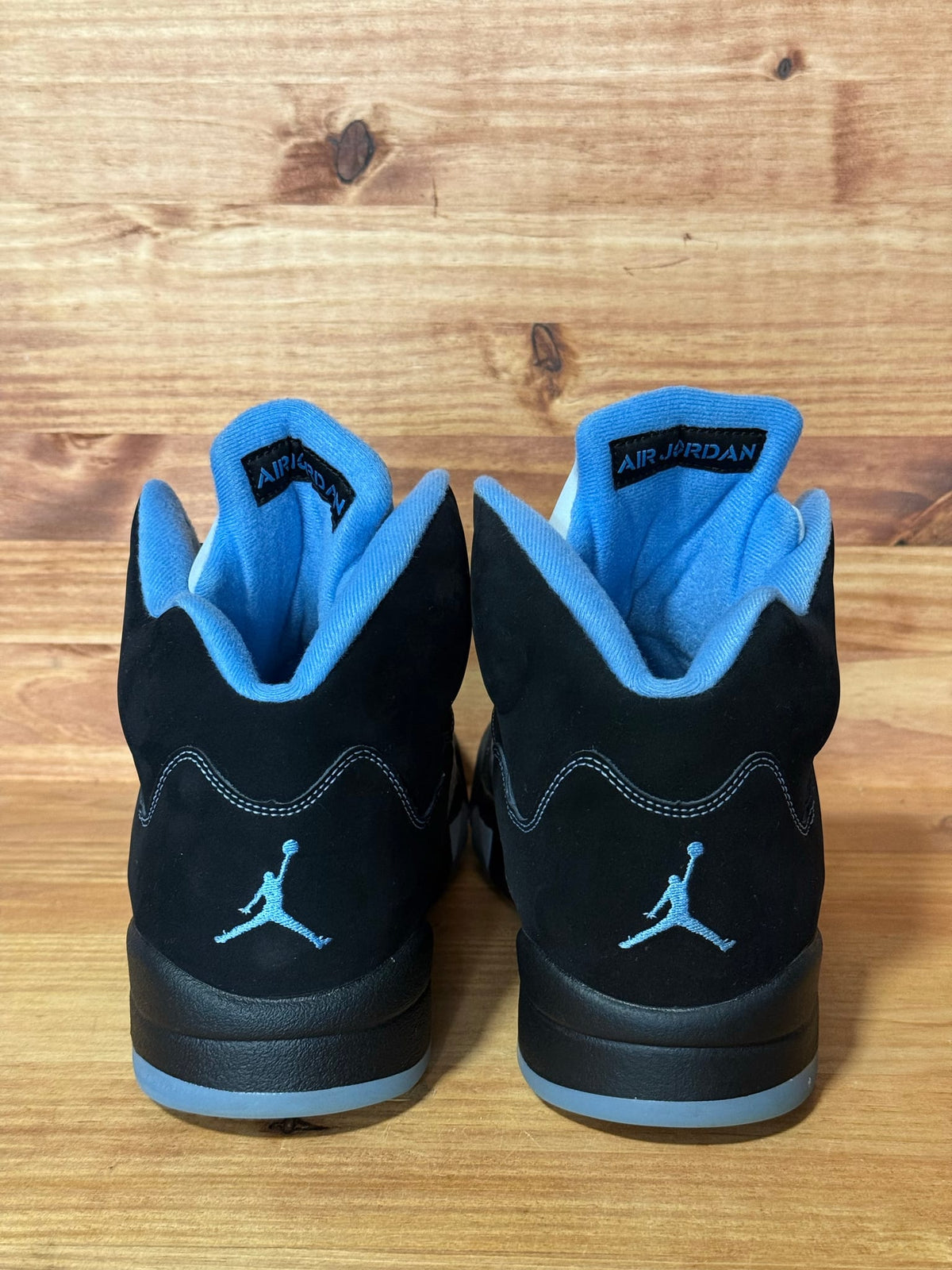 Jordan 5 Retro Black University Blue (2026) - Size 12