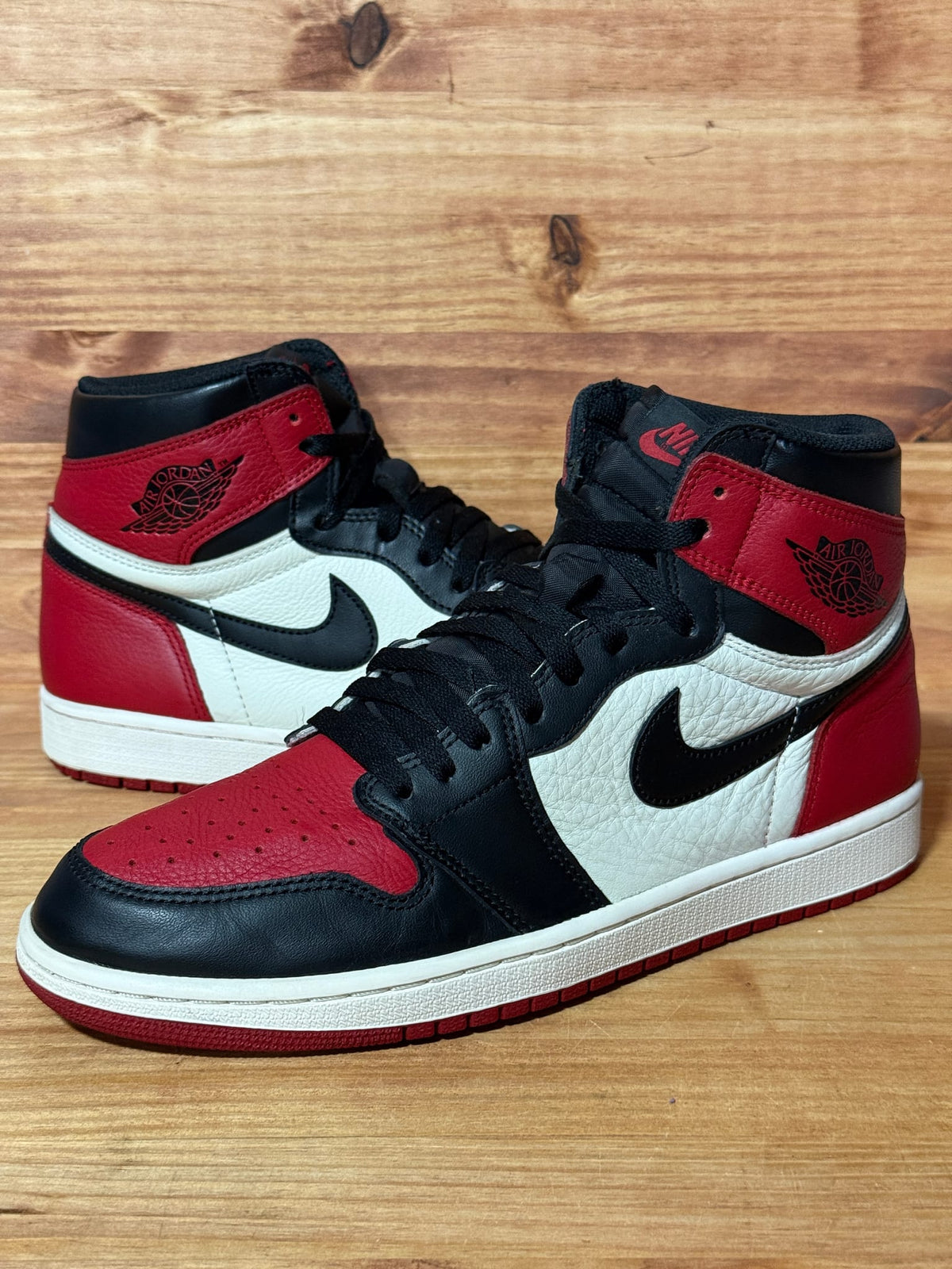 Jordan 1 Retro High Bred Toe - Size 10.5