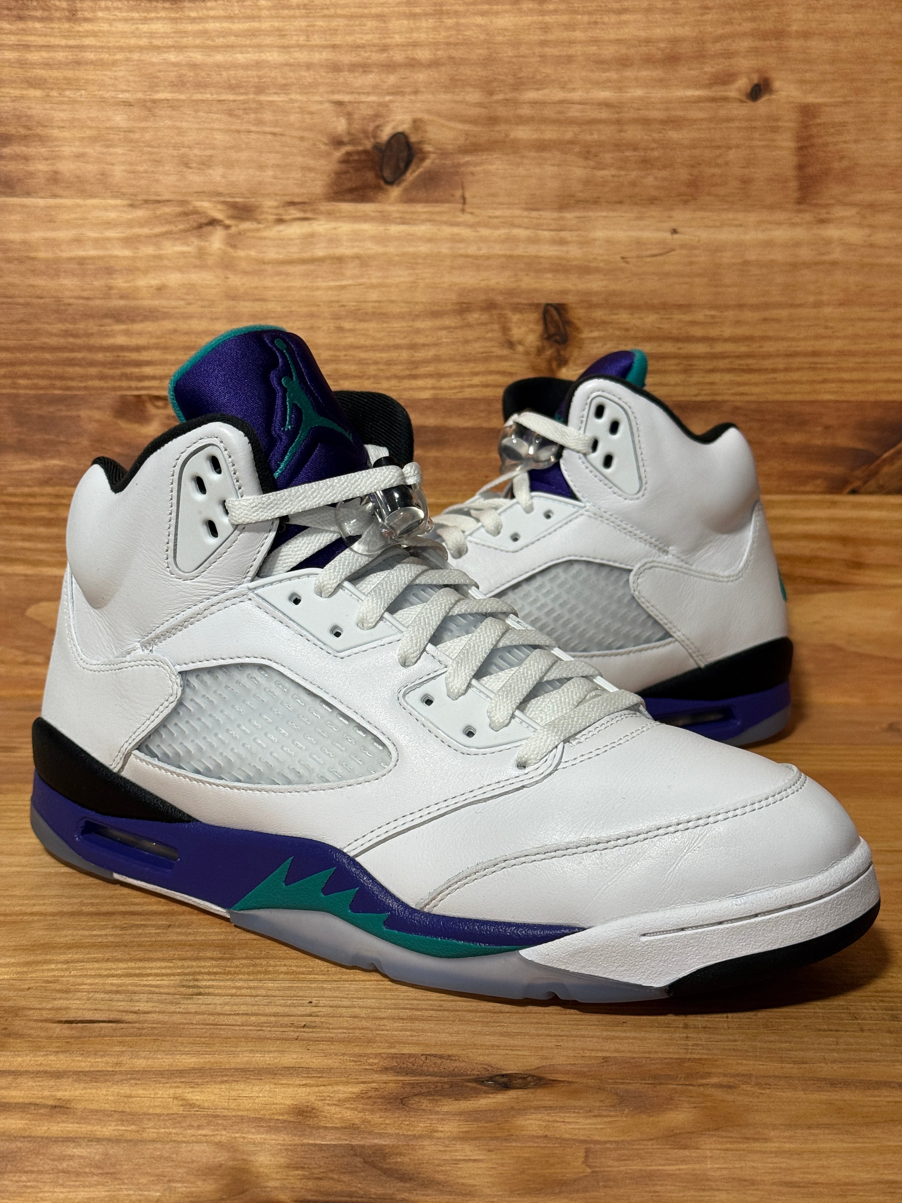Jordan 5 Retro Grape (2025)