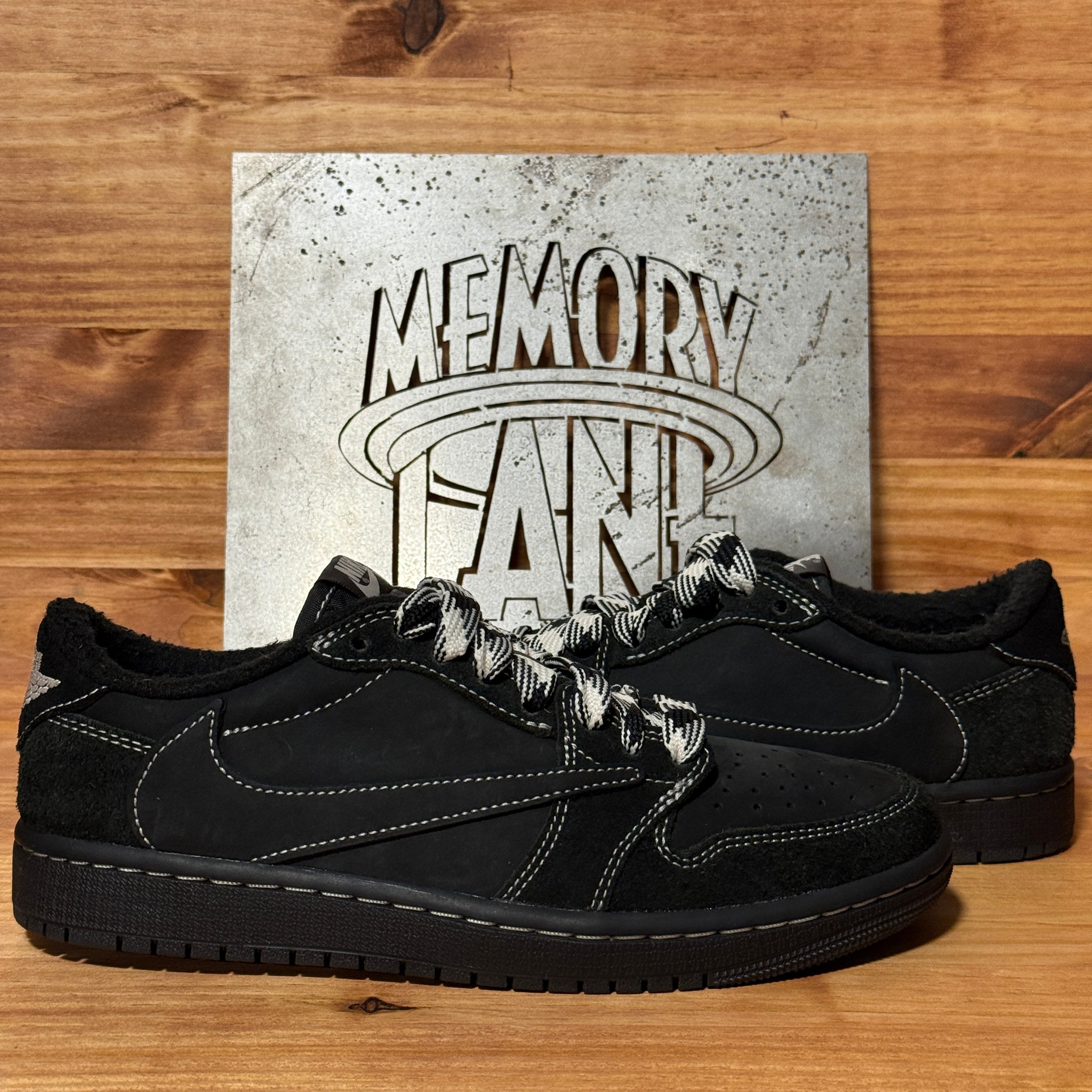Jordan 1 Retro Low OG SP Travis Scott Black Phantom