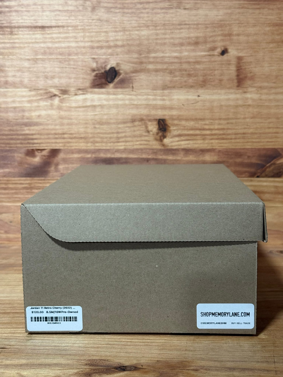 Jordan 11 Retro Cherry (2022) - Size 8.5