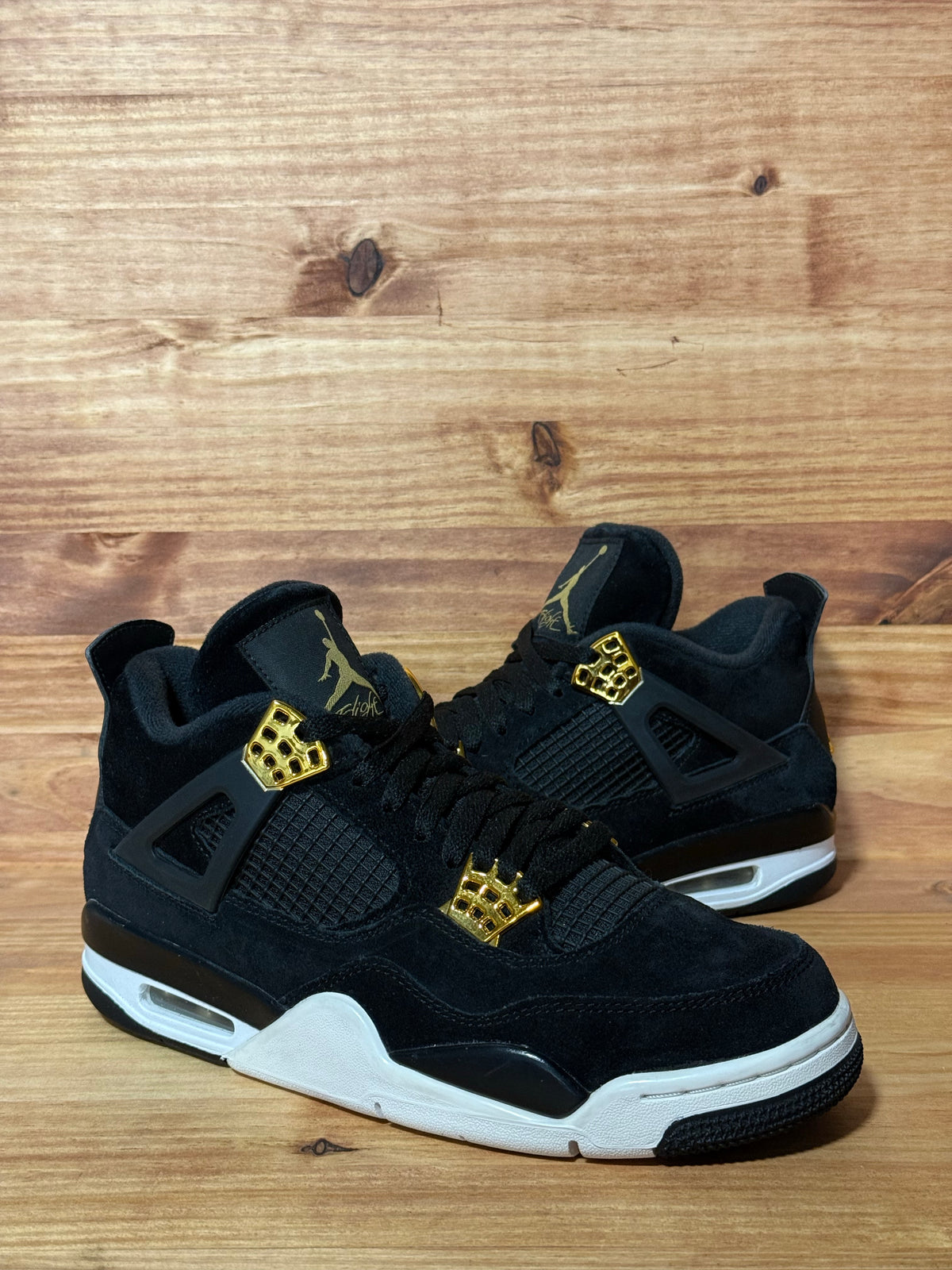 Jordan 4 Retro Royalty