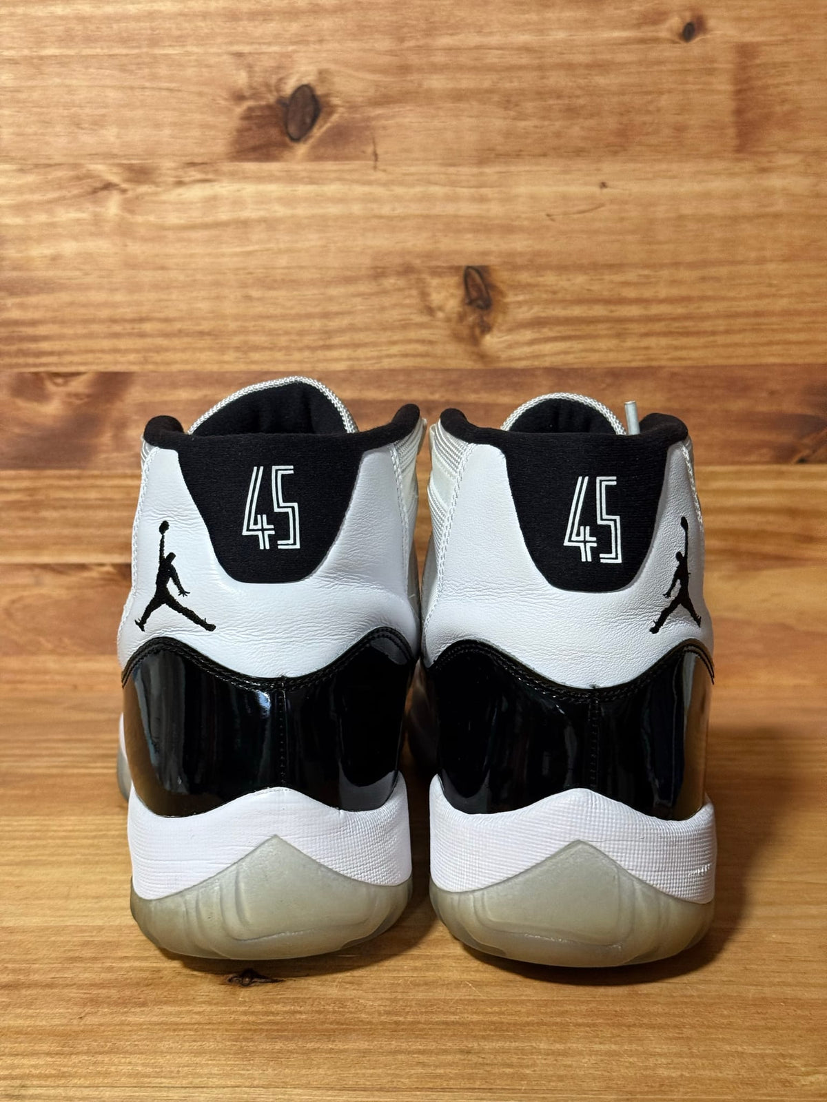Jordan 11 Retro Concord (2018) - Size 12