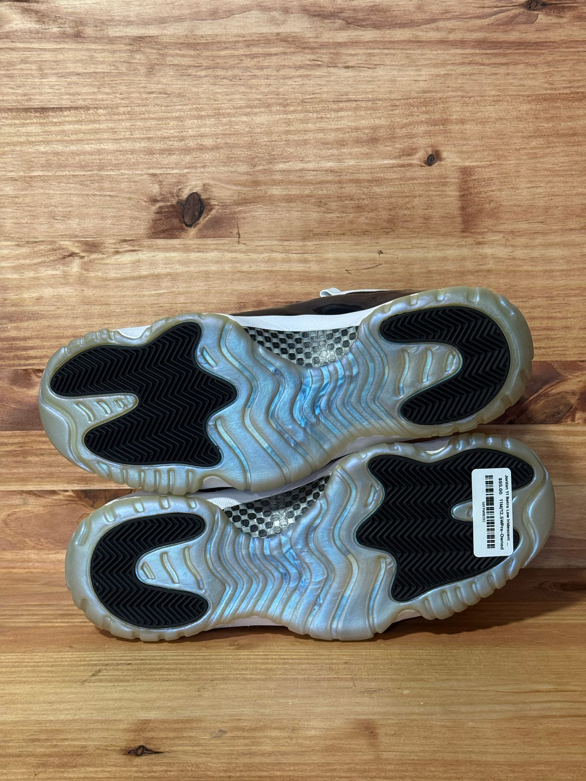 Jordan 11 Retro Low Iridescent - Size 11