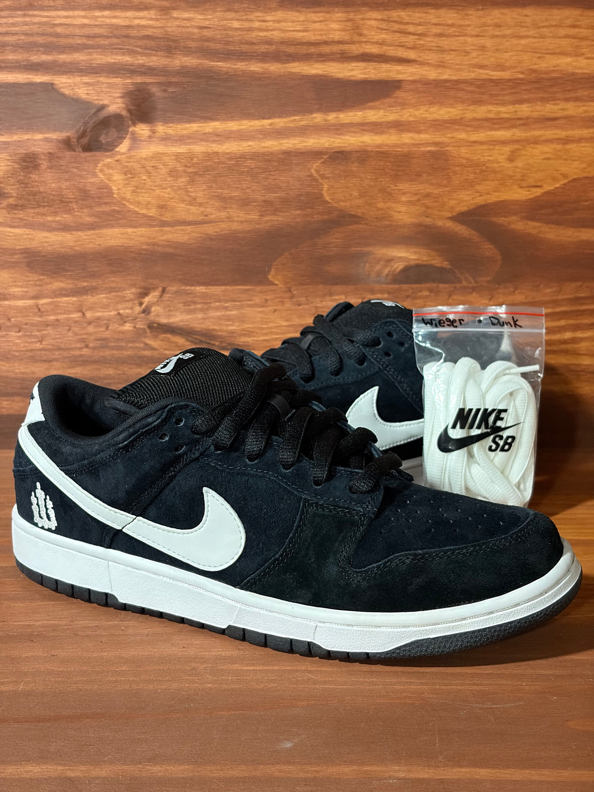 Nike SB Dunk Low Wieger