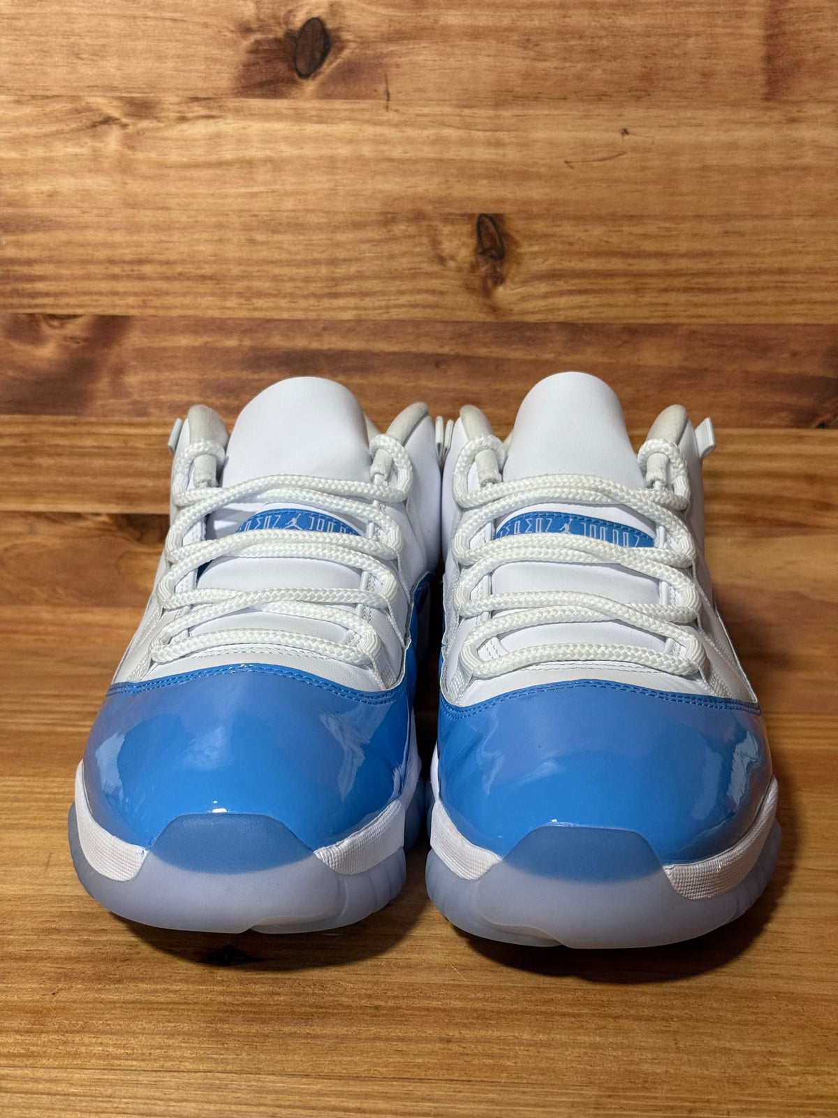 Jordan 11 Retro Low University Blue (2026) - Size 13