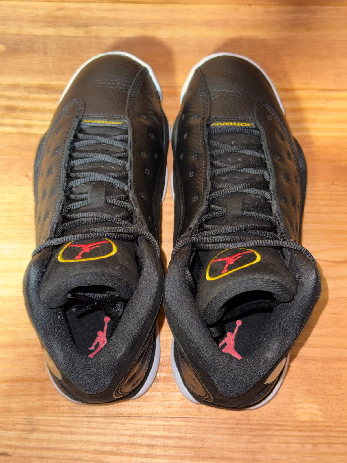 Jordan 13 Retro Playoffs (2023) - Size 8