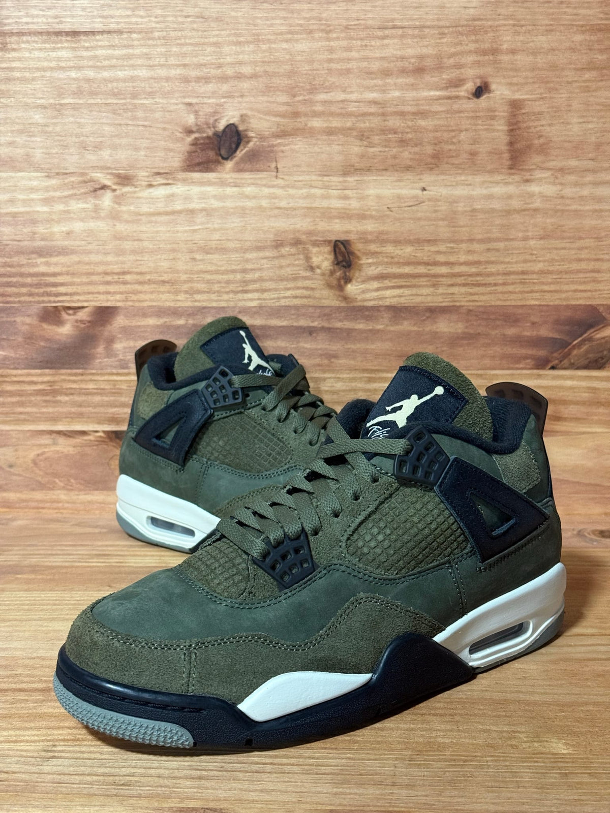 Jordan 4 Retro SE Craft Medium Olive - Size 8.5