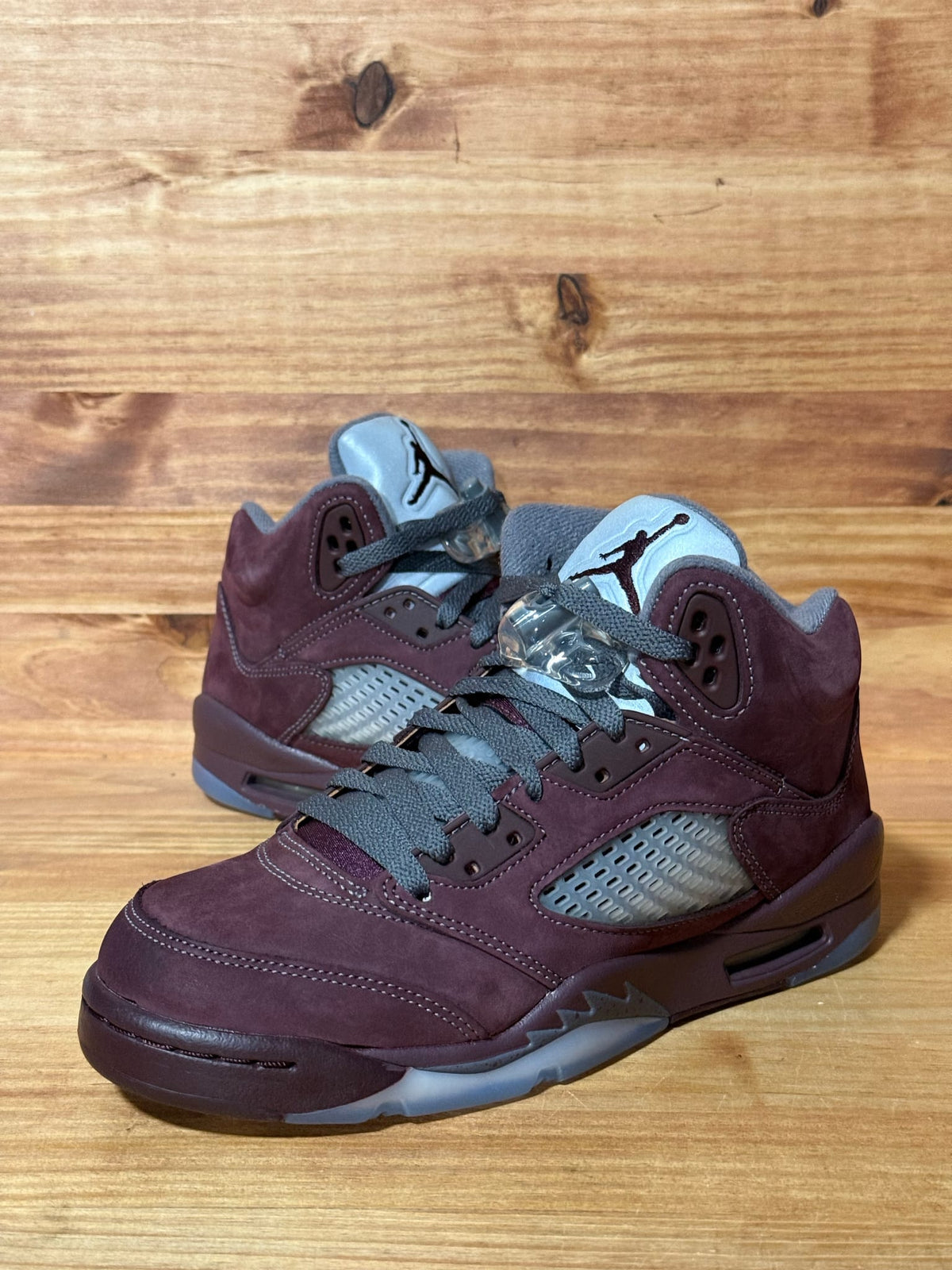 Jordan 5 Retro Burgundy (2023) (GS) - Size 5Y