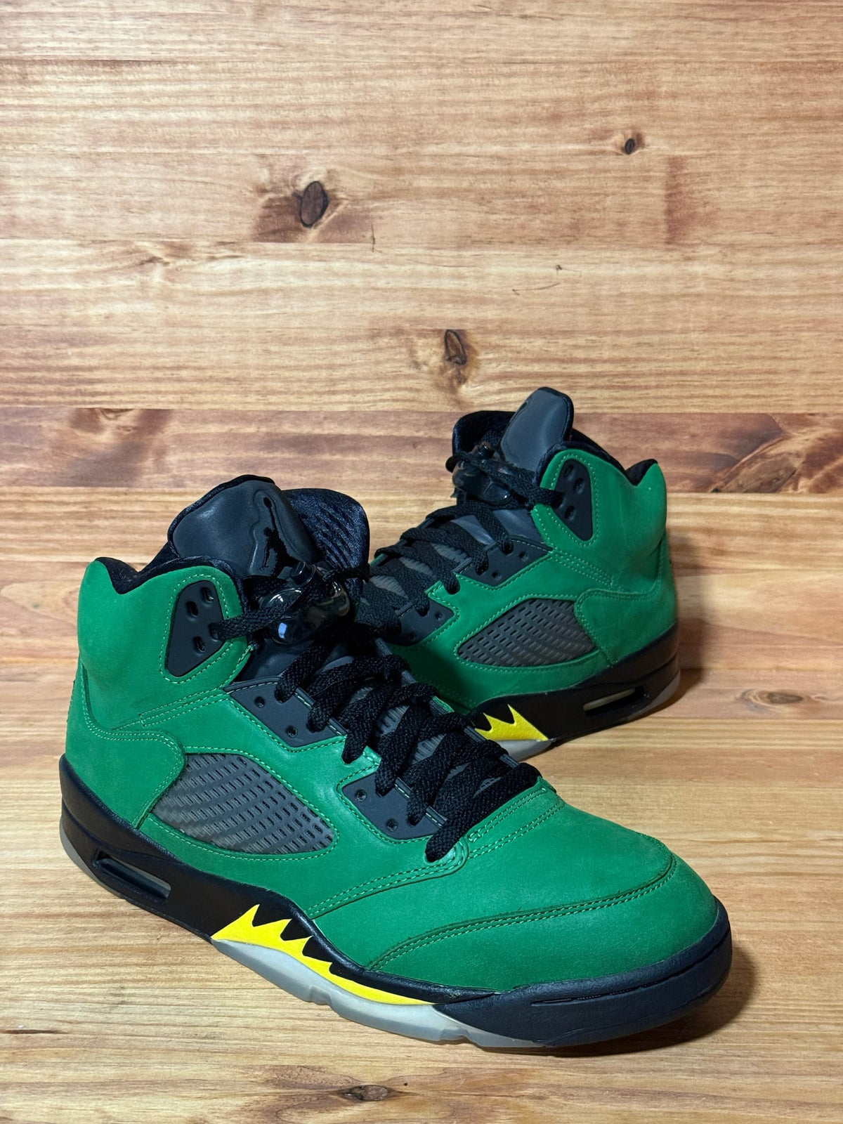 Jordan 5 Retro SE Oregon - Size 11.5