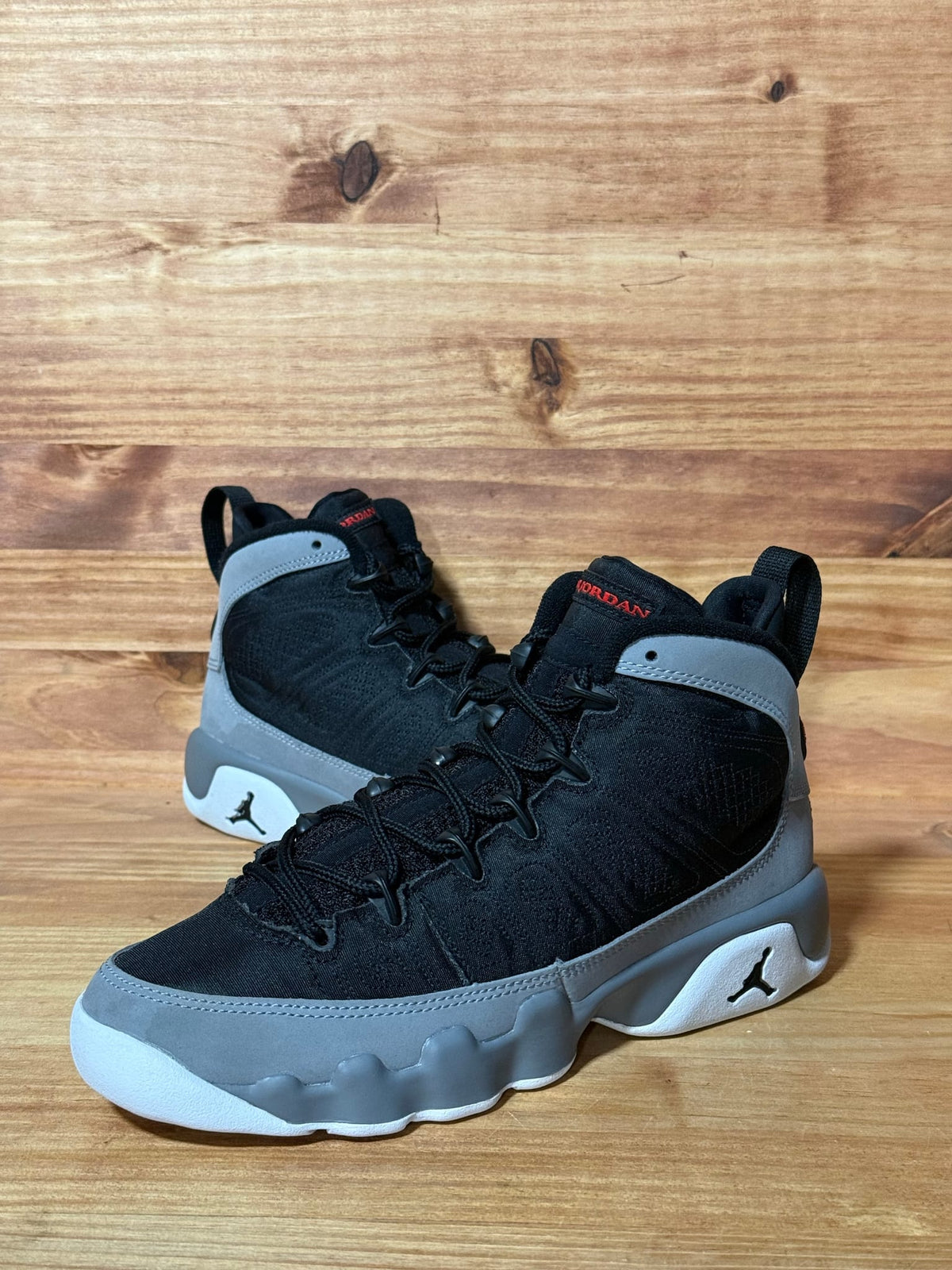 Jordan 9 Retro Particle Grey (GS) - Size 5Y