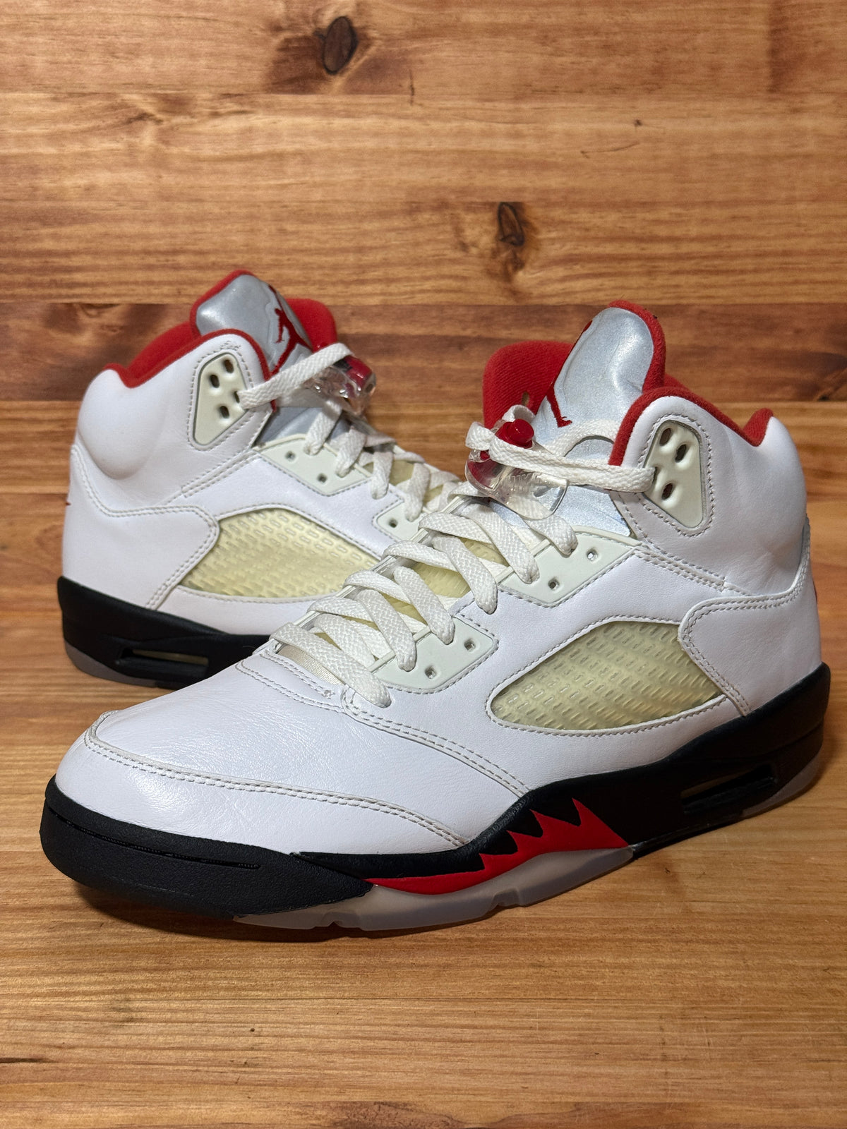 Jordan 5 Retro Fire Red Silver Tongue (2020)