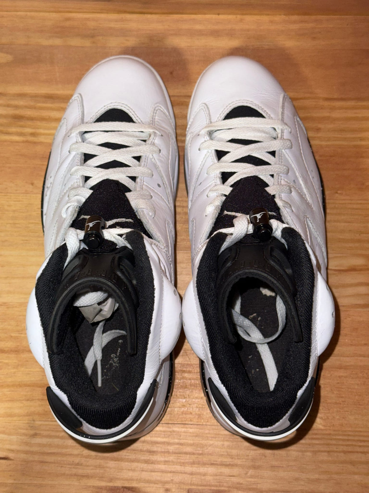 Jordan 6 Retro Reverse Oreo - Size 11
