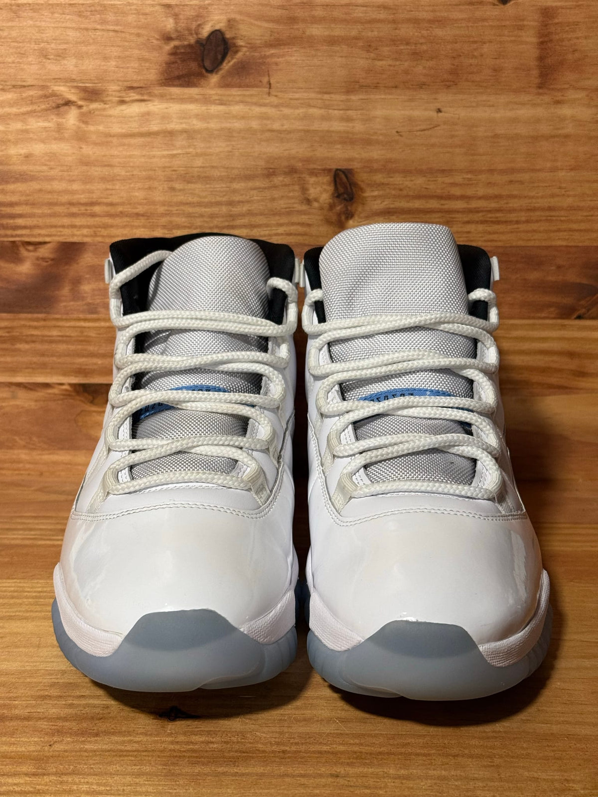 Jordan 11 Retro Legend Blue (2024) - Size 13