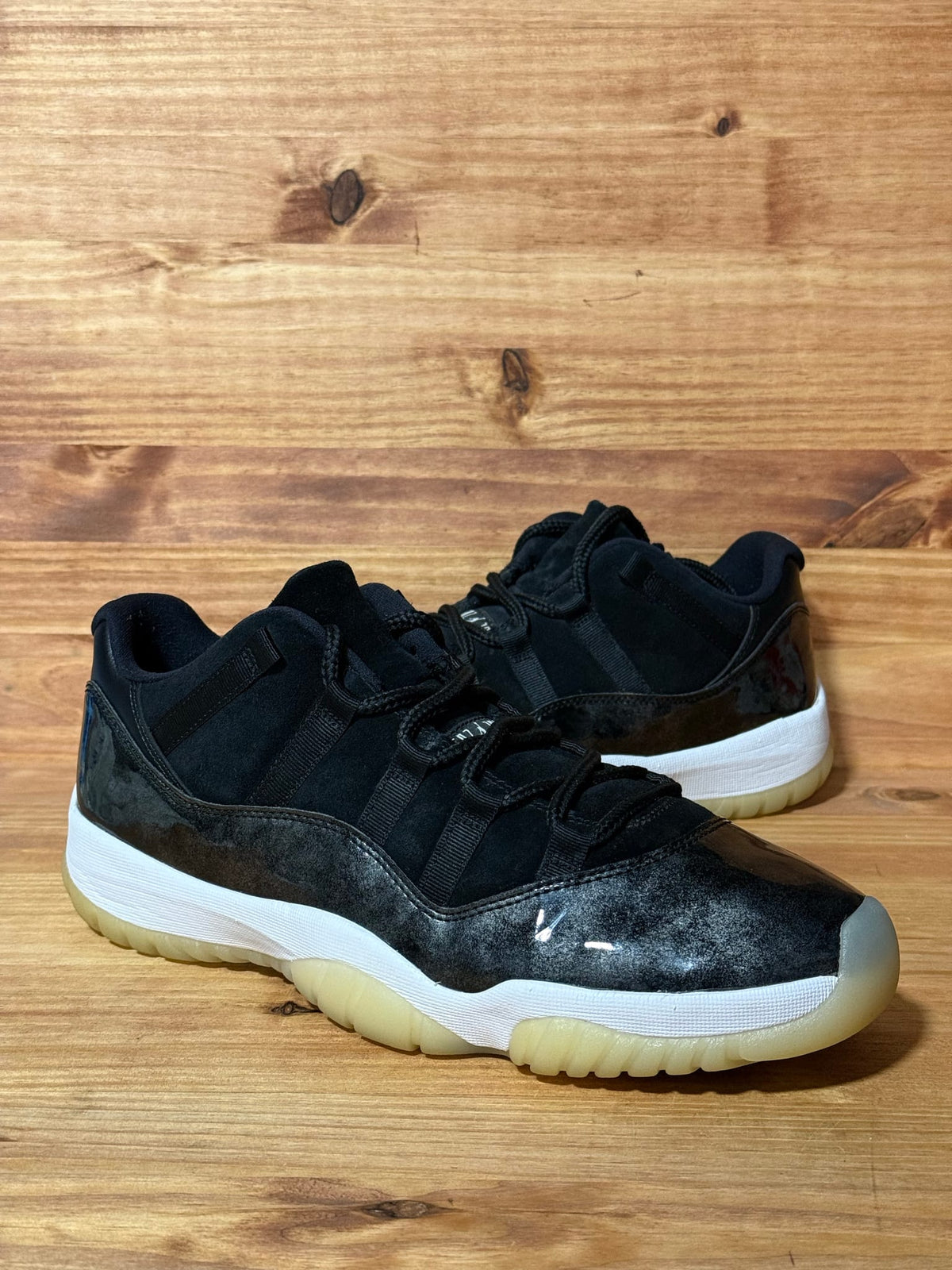 Jordan 11 Retro Low Barons - Size 11.5