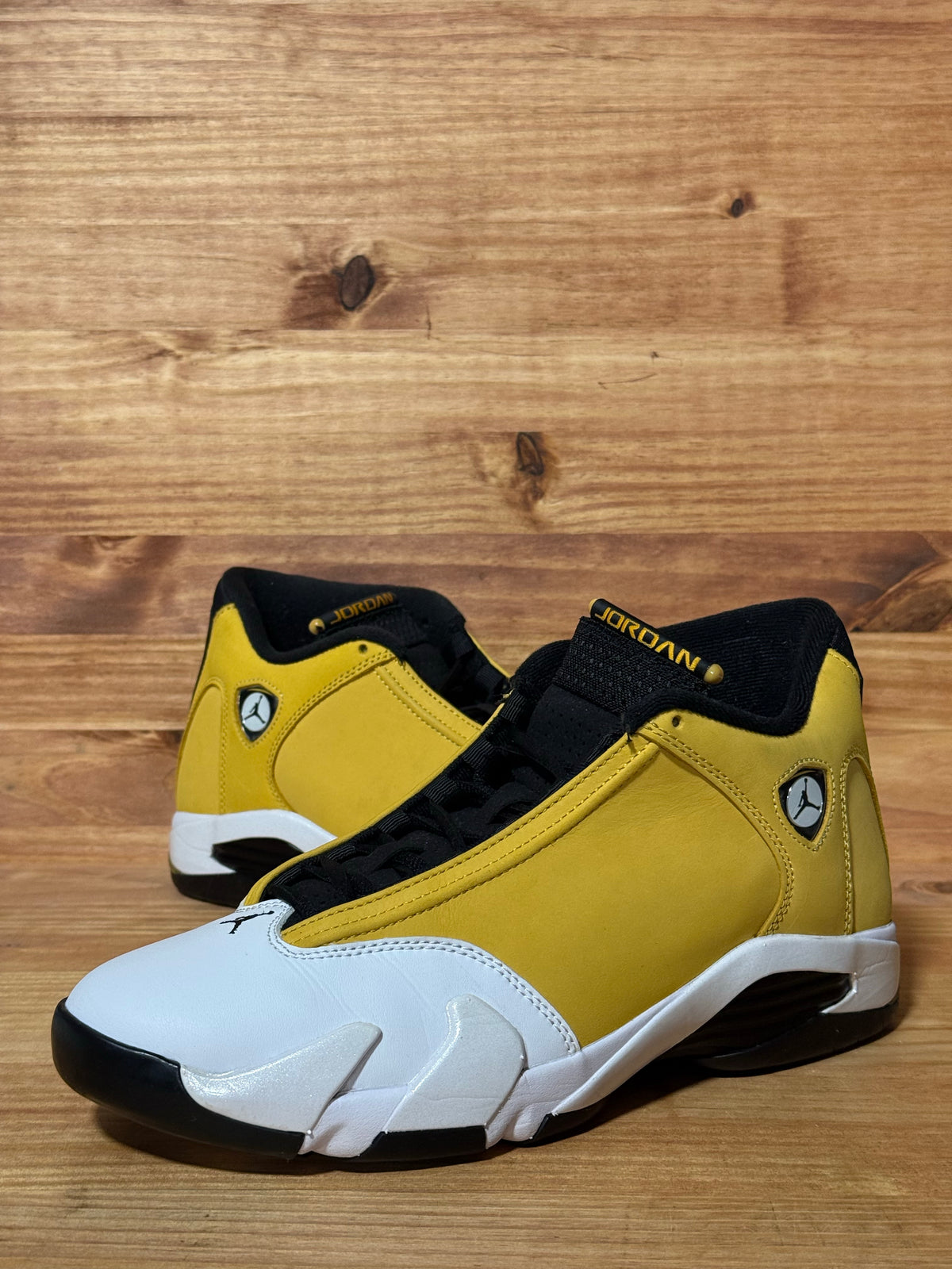 Jordan 14 Retro Light Ginger (2022)