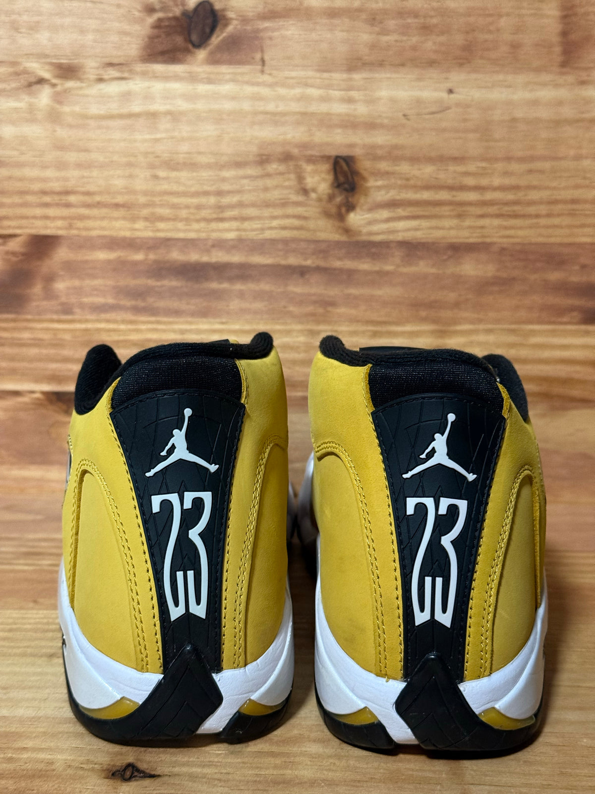 Jordan 14 Retro Light Ginger (2022)
