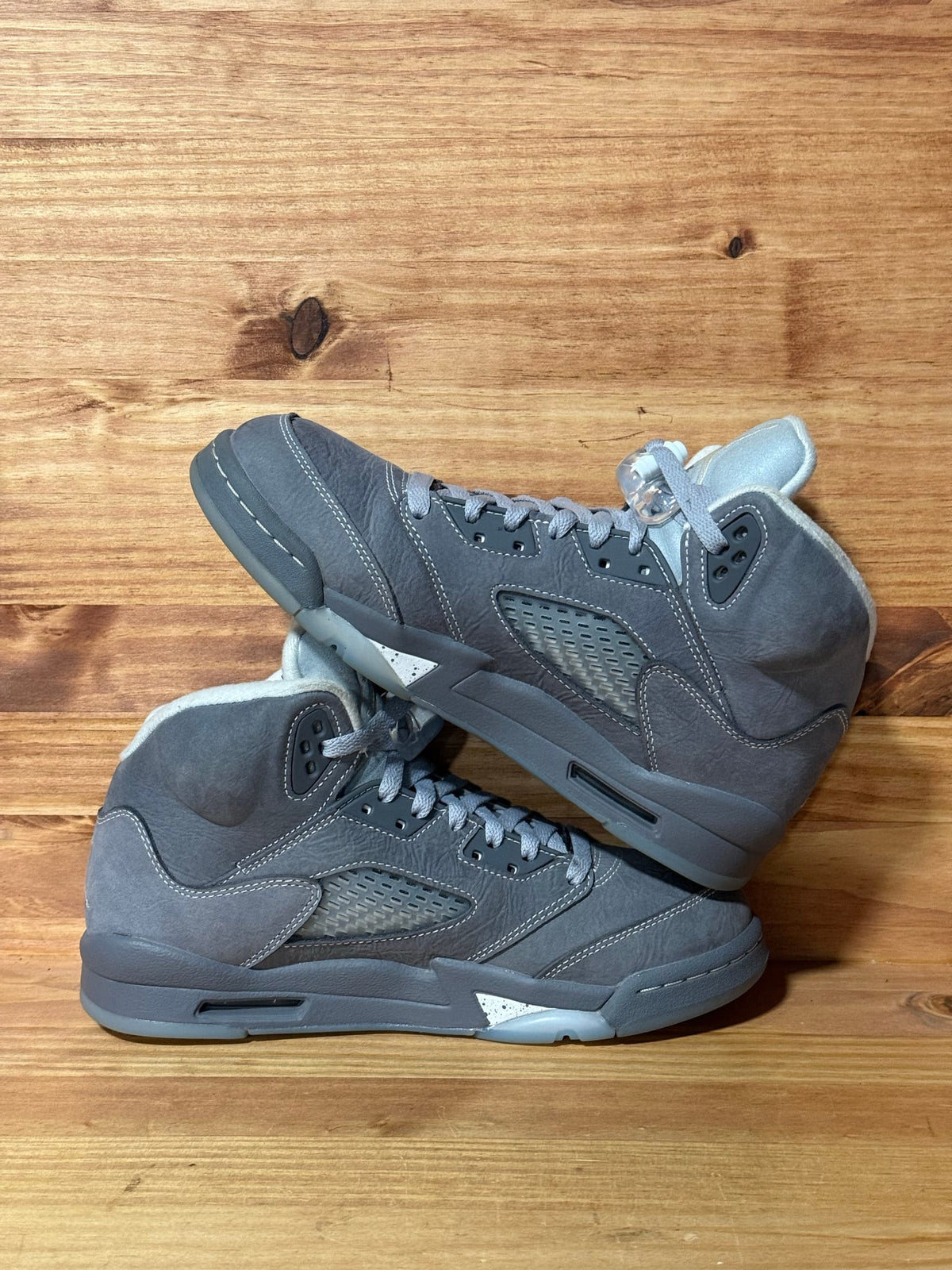 Jordan 5 Retro Wolf Grey (2026) (GS) - Size 7Y