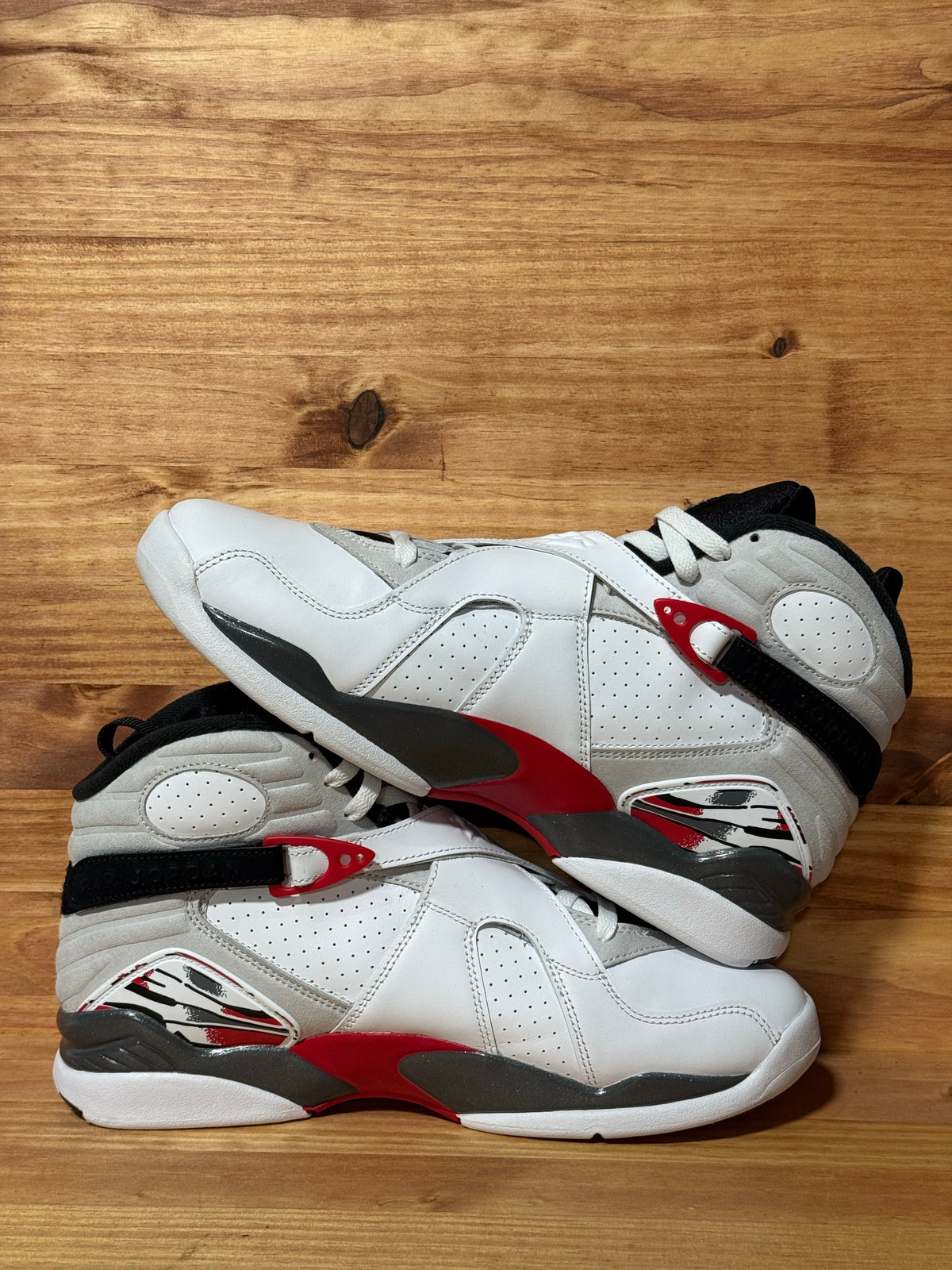 Jordan 8 Retro White True Red (2025)