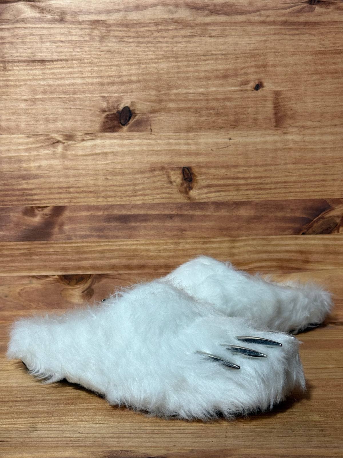 Bravest Studios Bear Claw Mule White