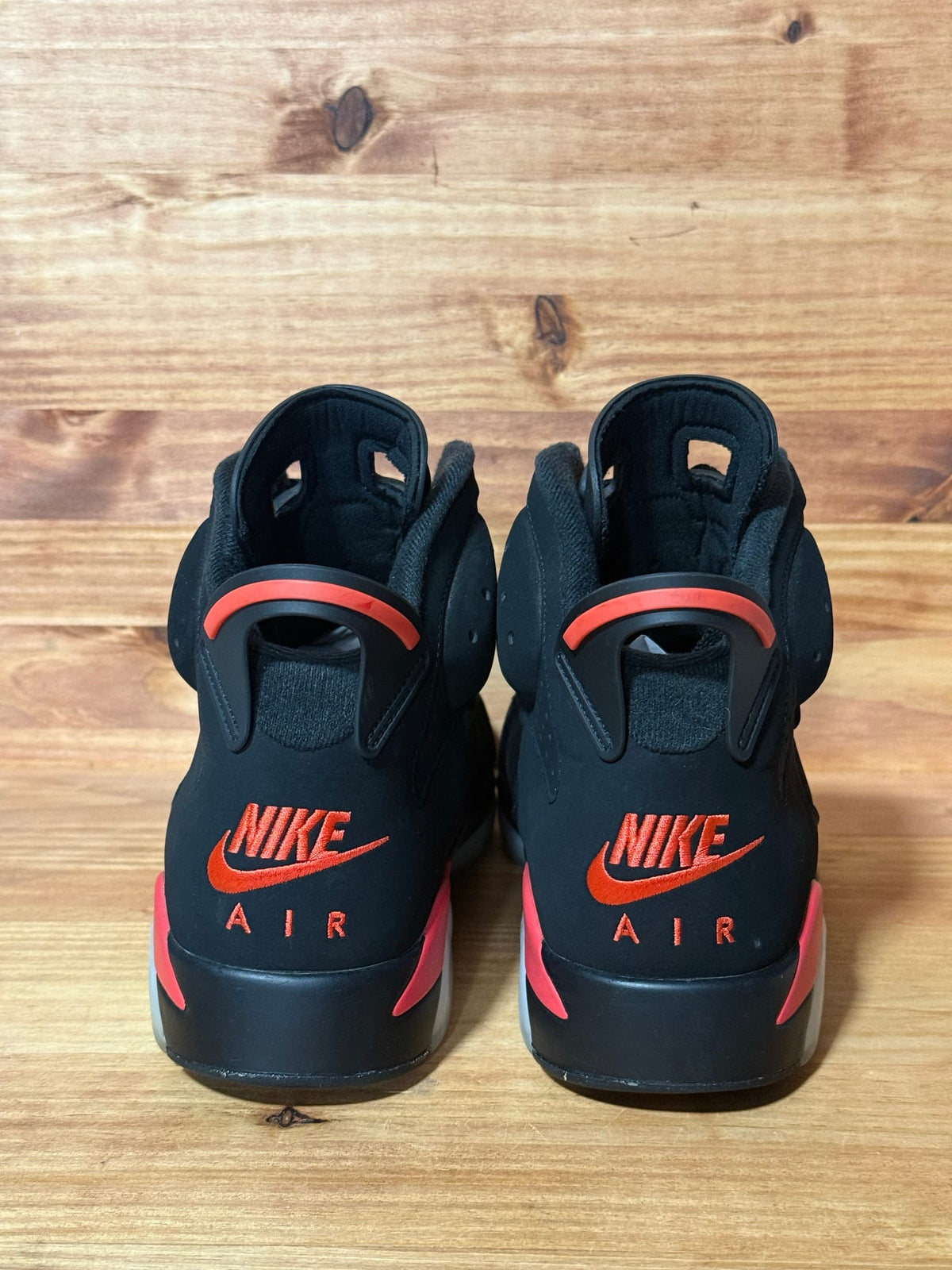 Jordan 6 Retro Infrared Salesman - Size 10.5