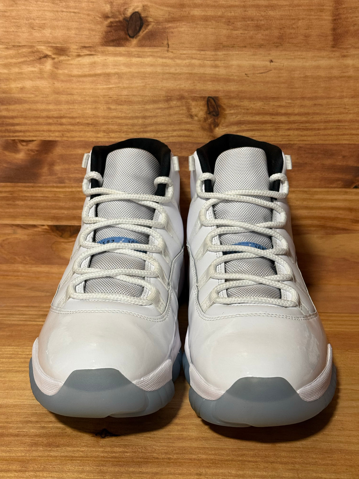 Jordan 11 Retro Legend Blue (2024)