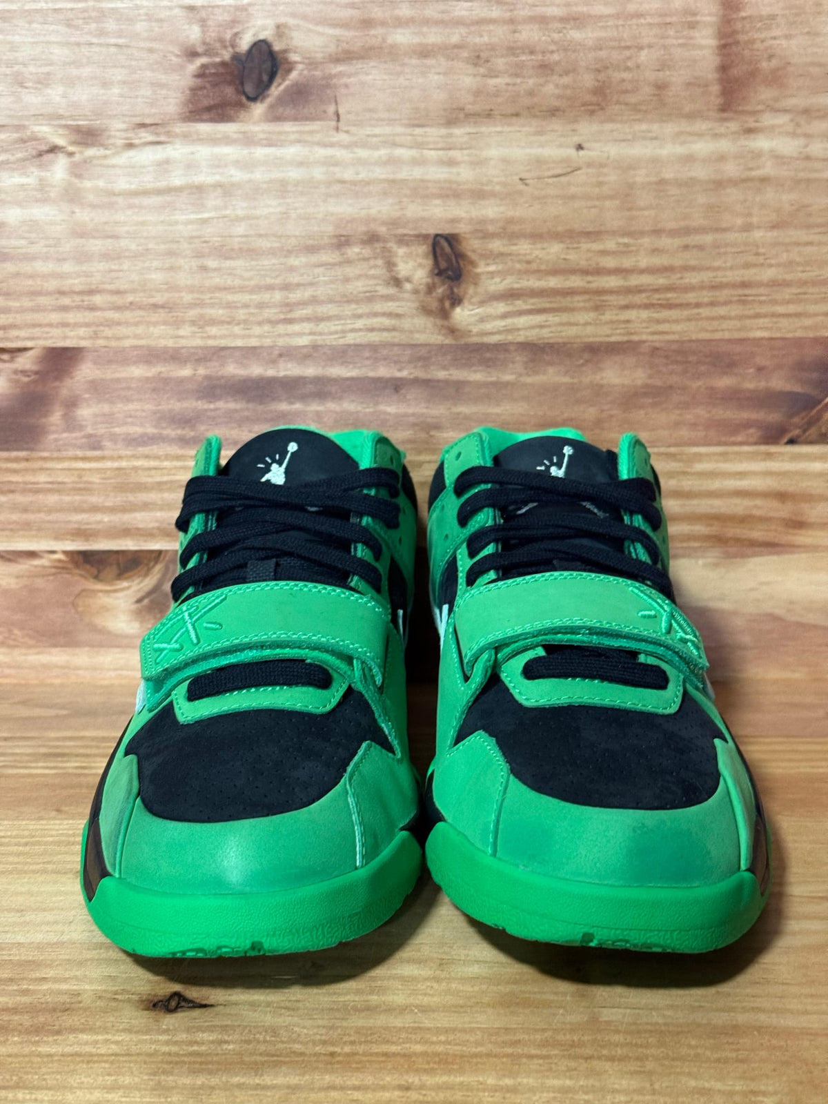 Jordan CJ1 T-Rexx Travis Scott Green Spark - Size 11
