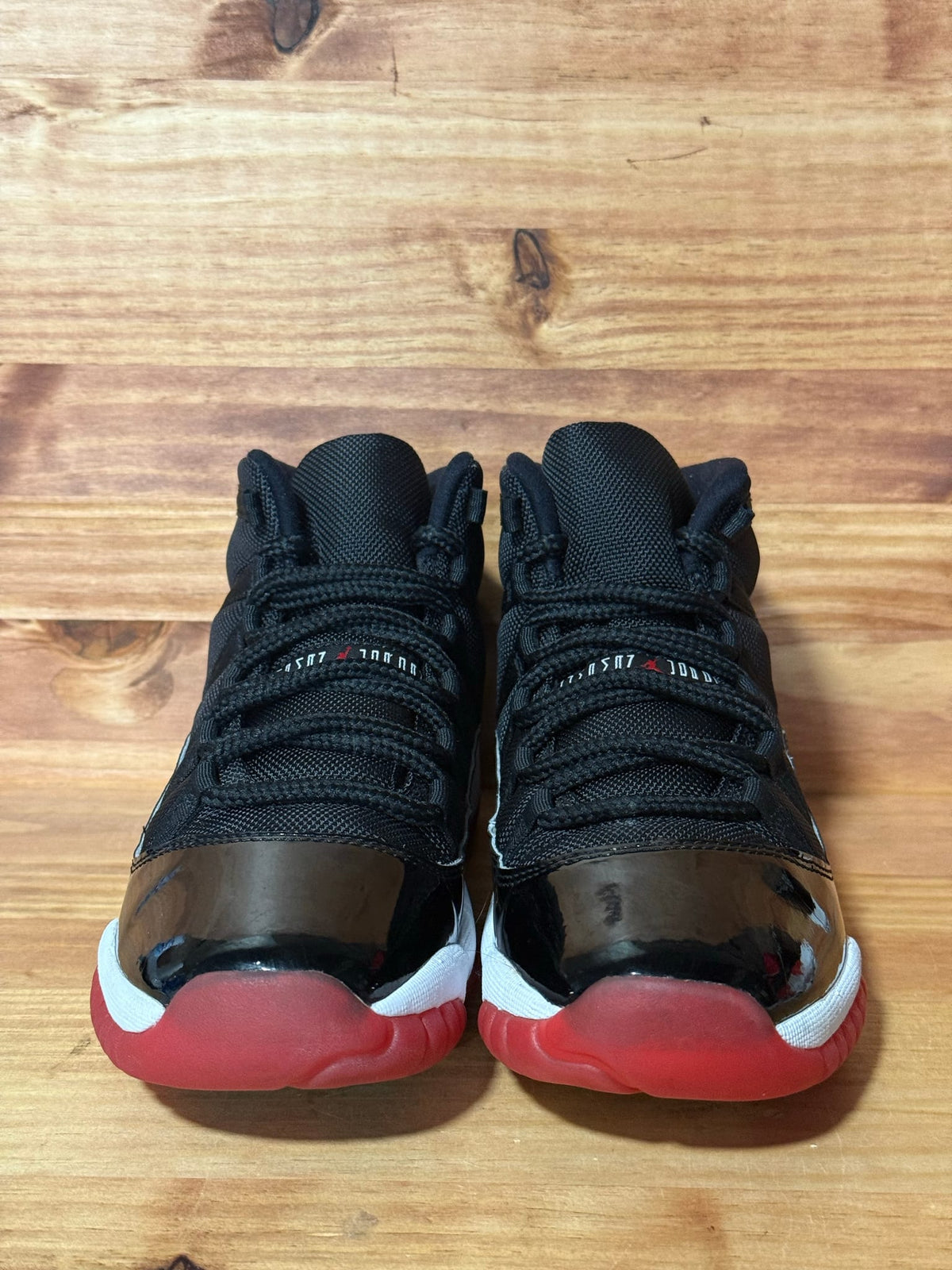 Jordan 11 Retro Playoffs Bred (2019) (GS) - Size 7Y