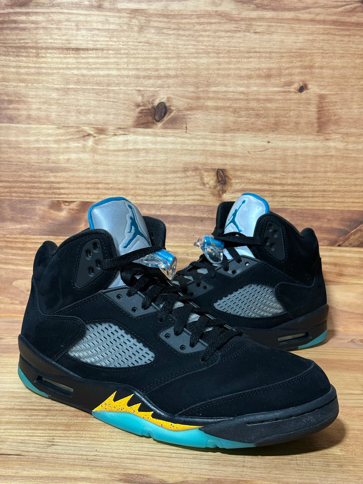 Jordan 5 Retro Aqua