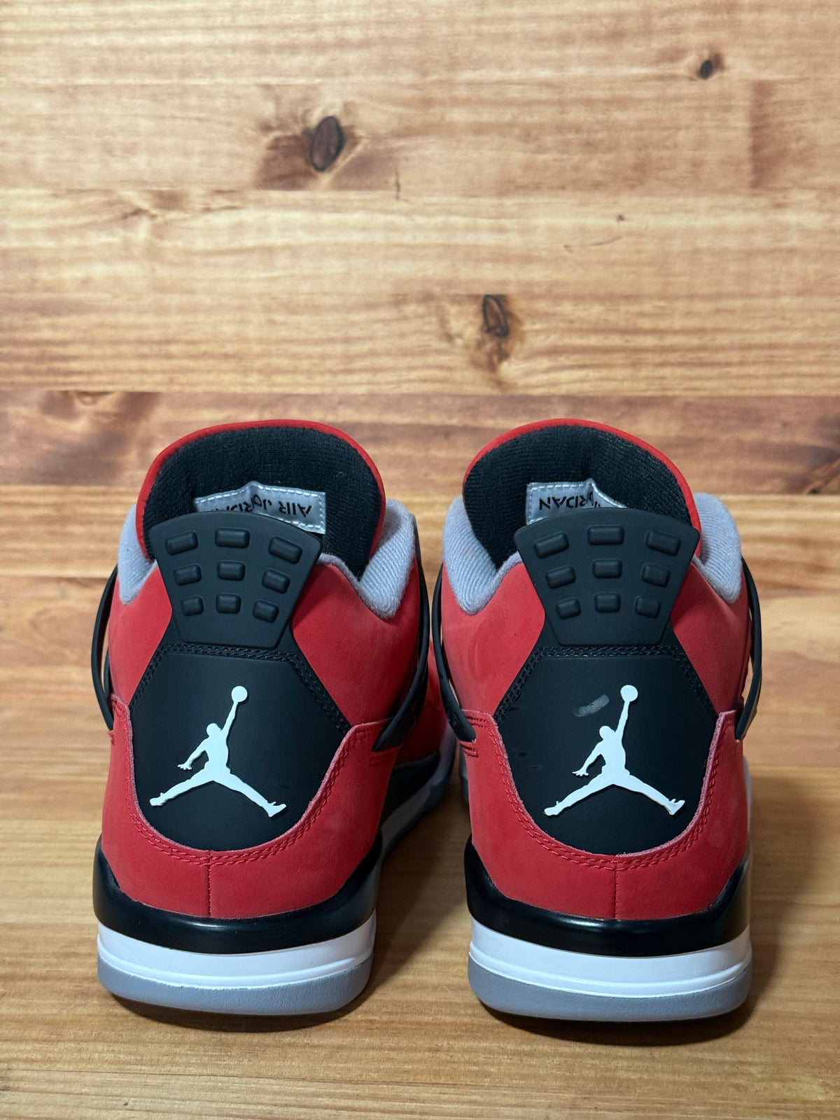 Jordan 4 Retro Toro Bravo (2026)