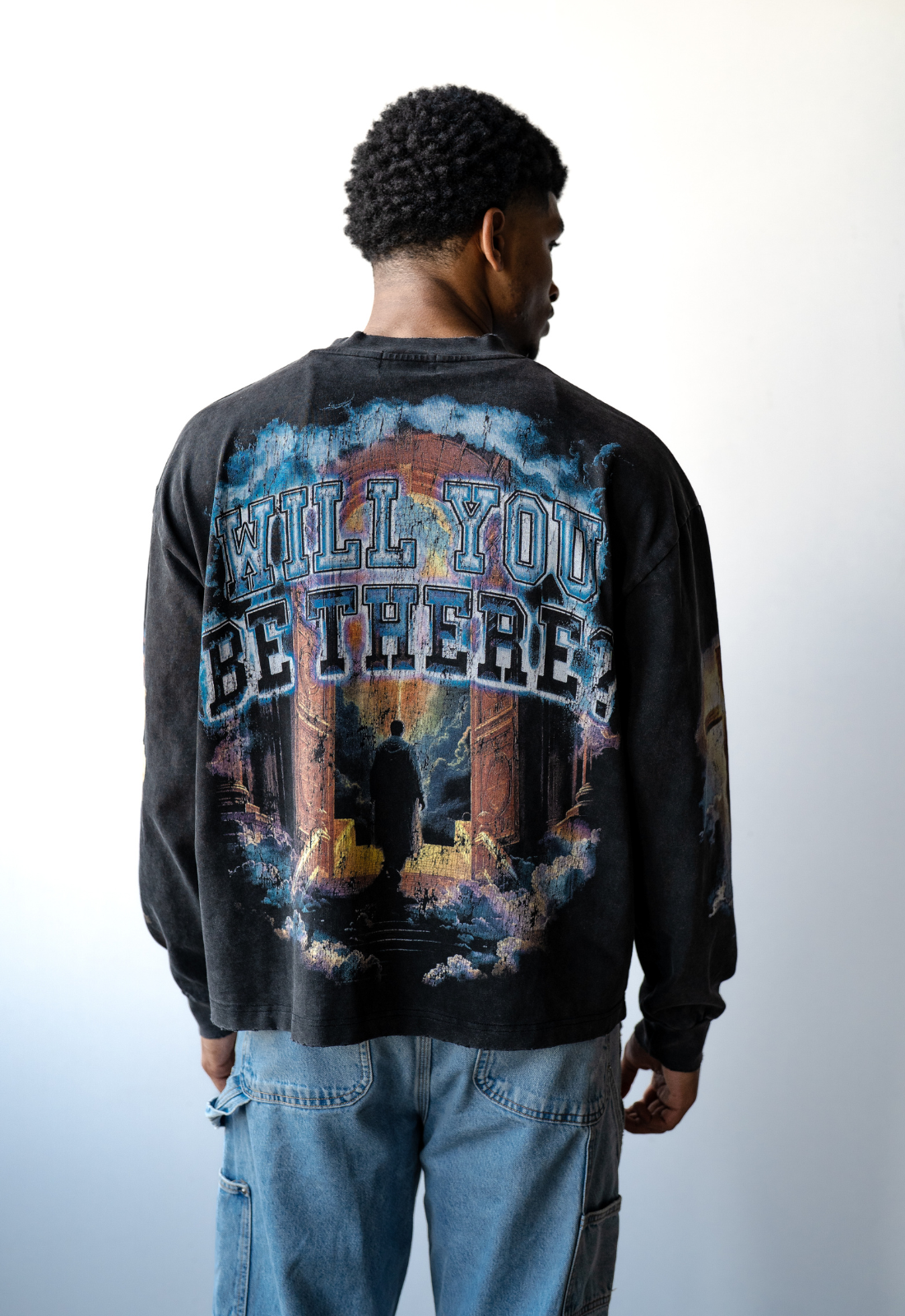 "CROWDED HEAVEN" L/S BOXY TEE