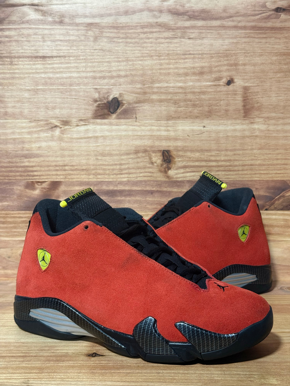 Jordan 14 Retro Ferrari (2025)