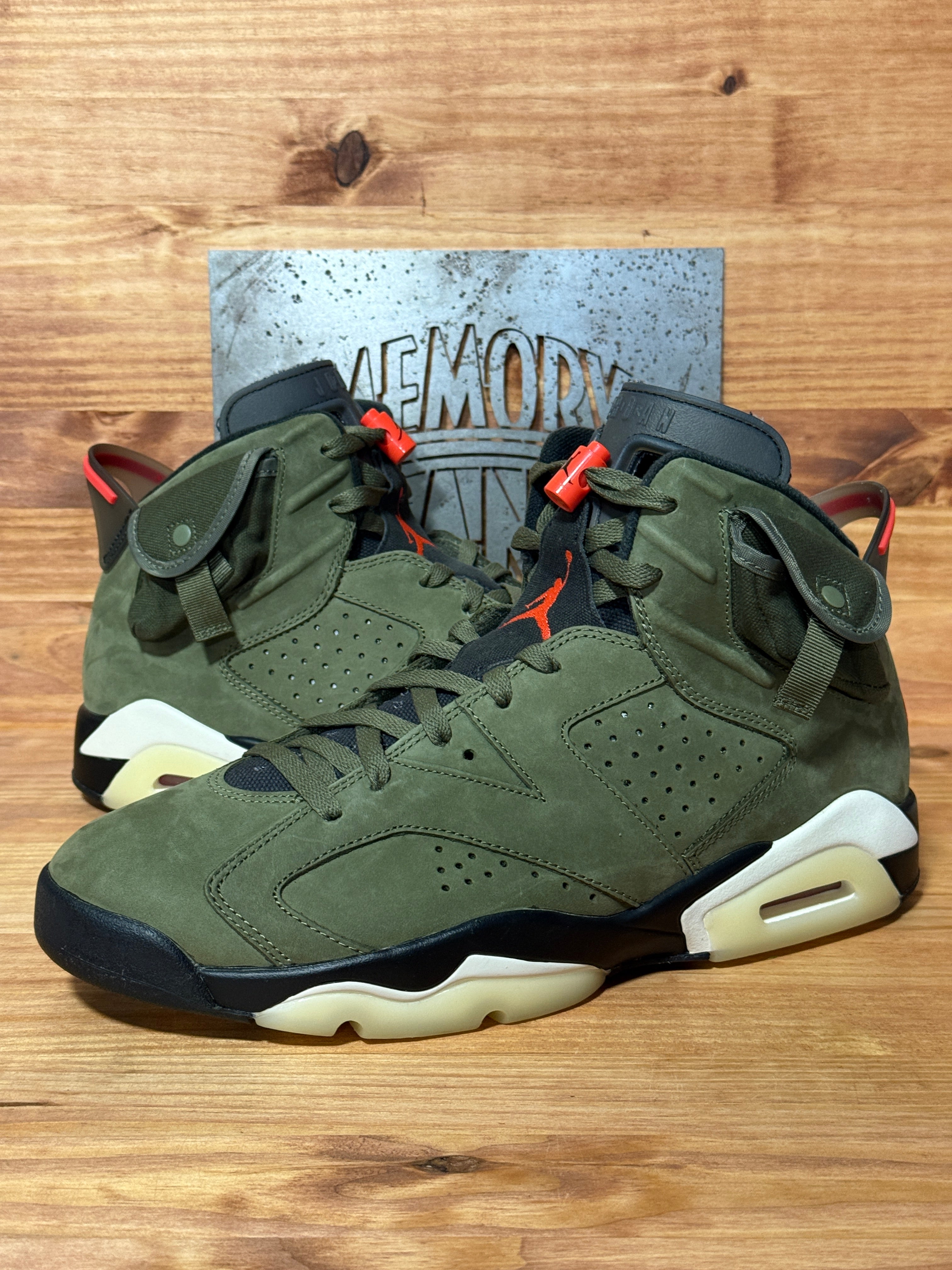Jordan 6 Retro Travis Scott