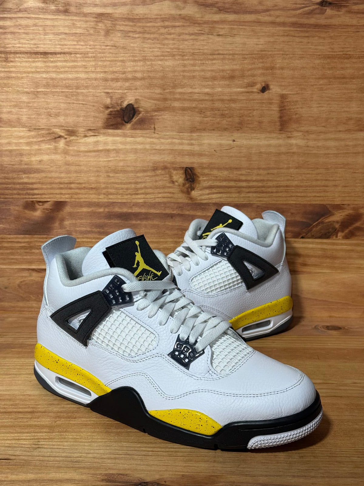 Jordan 4 Retro Rare Air Tour Yellow - Size 10.5