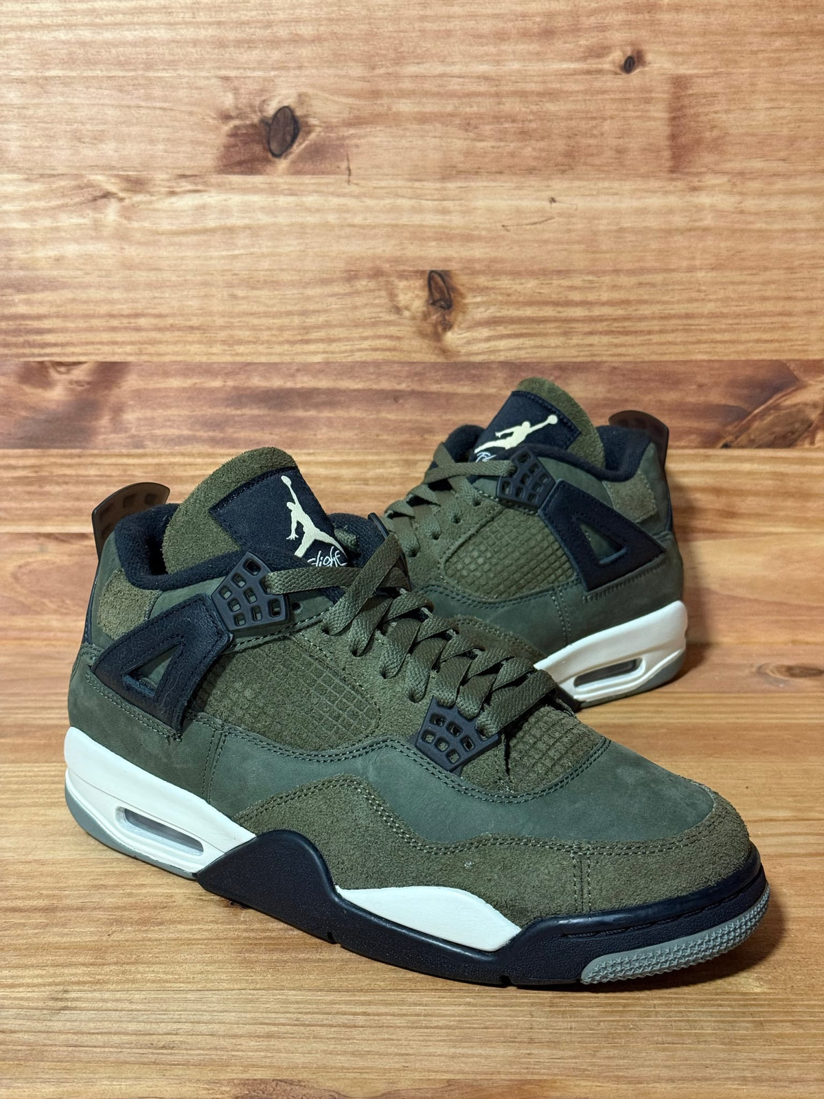 Jordan 4 Retro SE Craft Medium Olive - Size 8.5