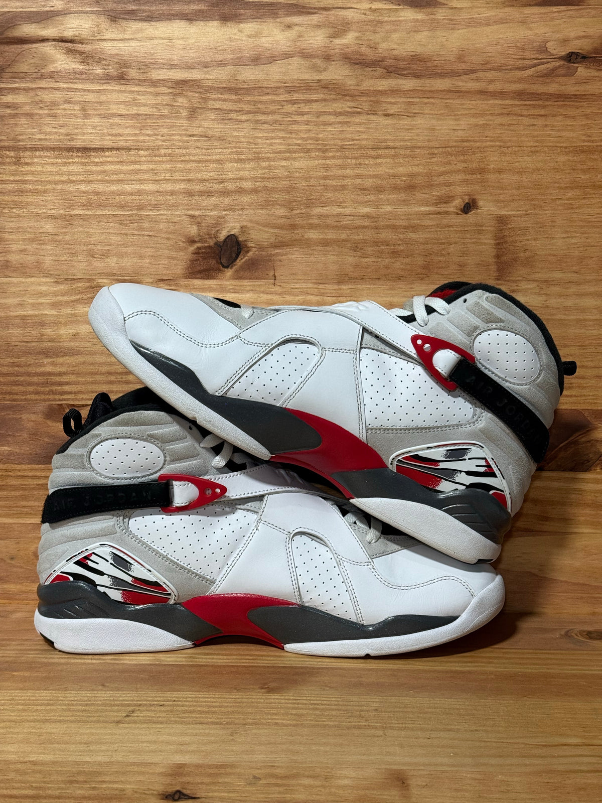 Jordan 8 Retro White True Red (2025)