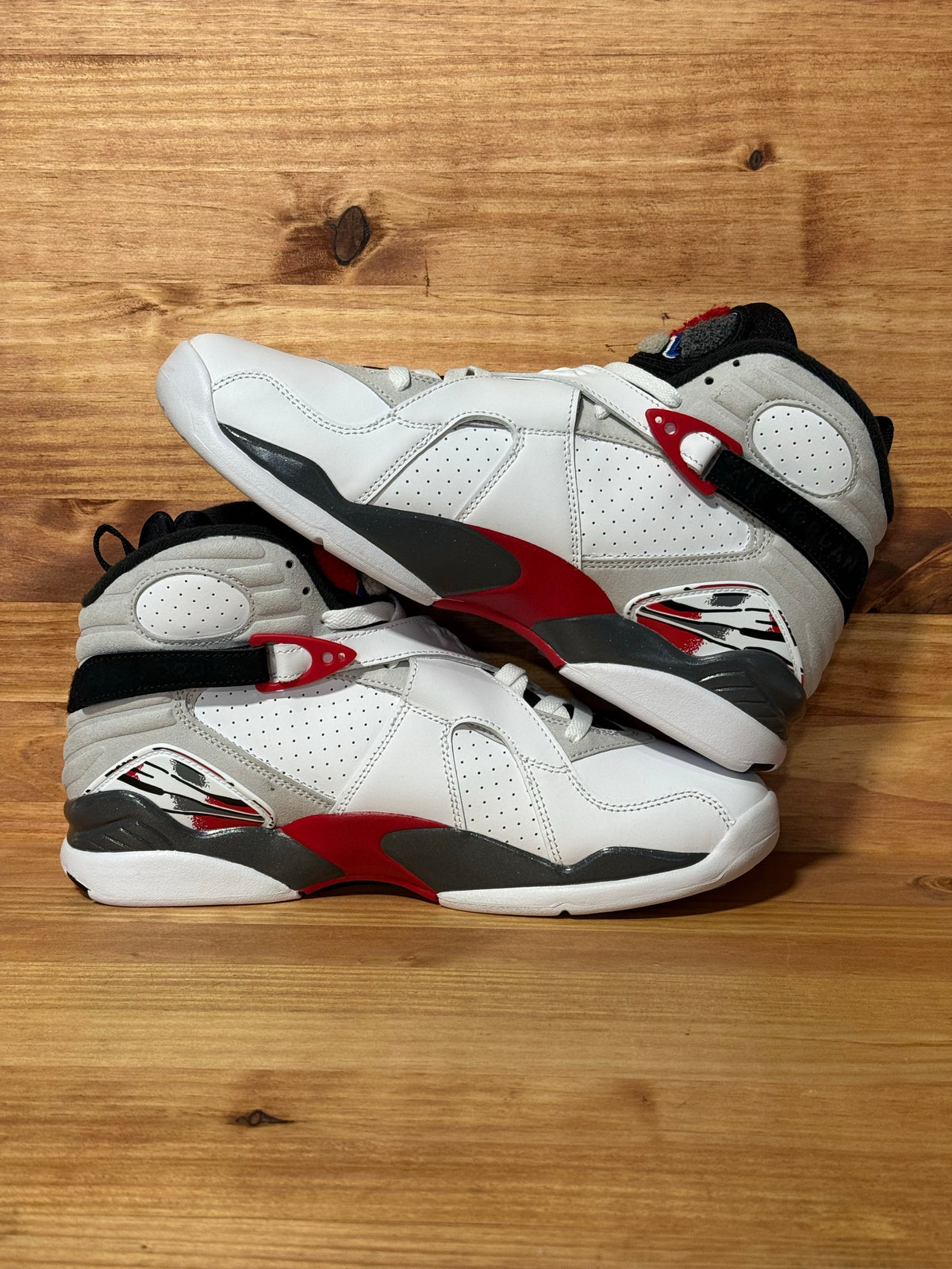 Jordan 8 Retro White True Red (2025)