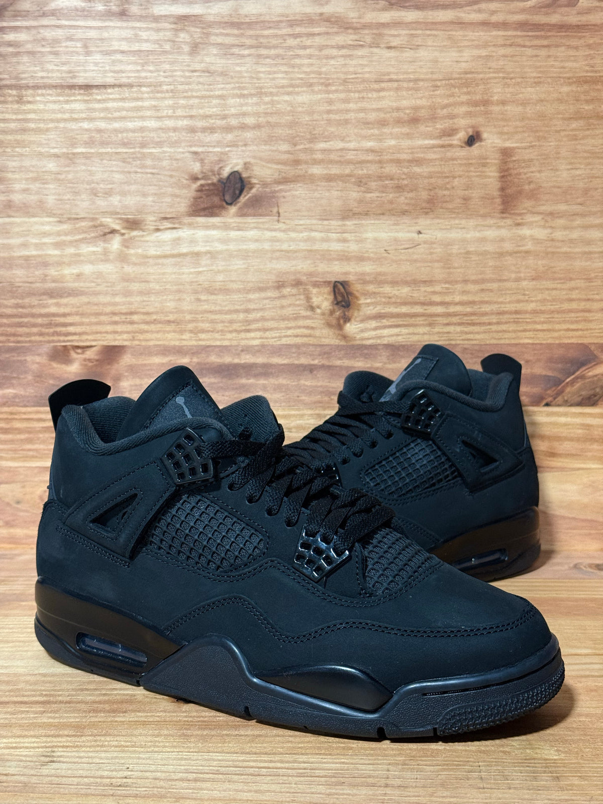 Jordan 4 Retro Black Cat (2025)