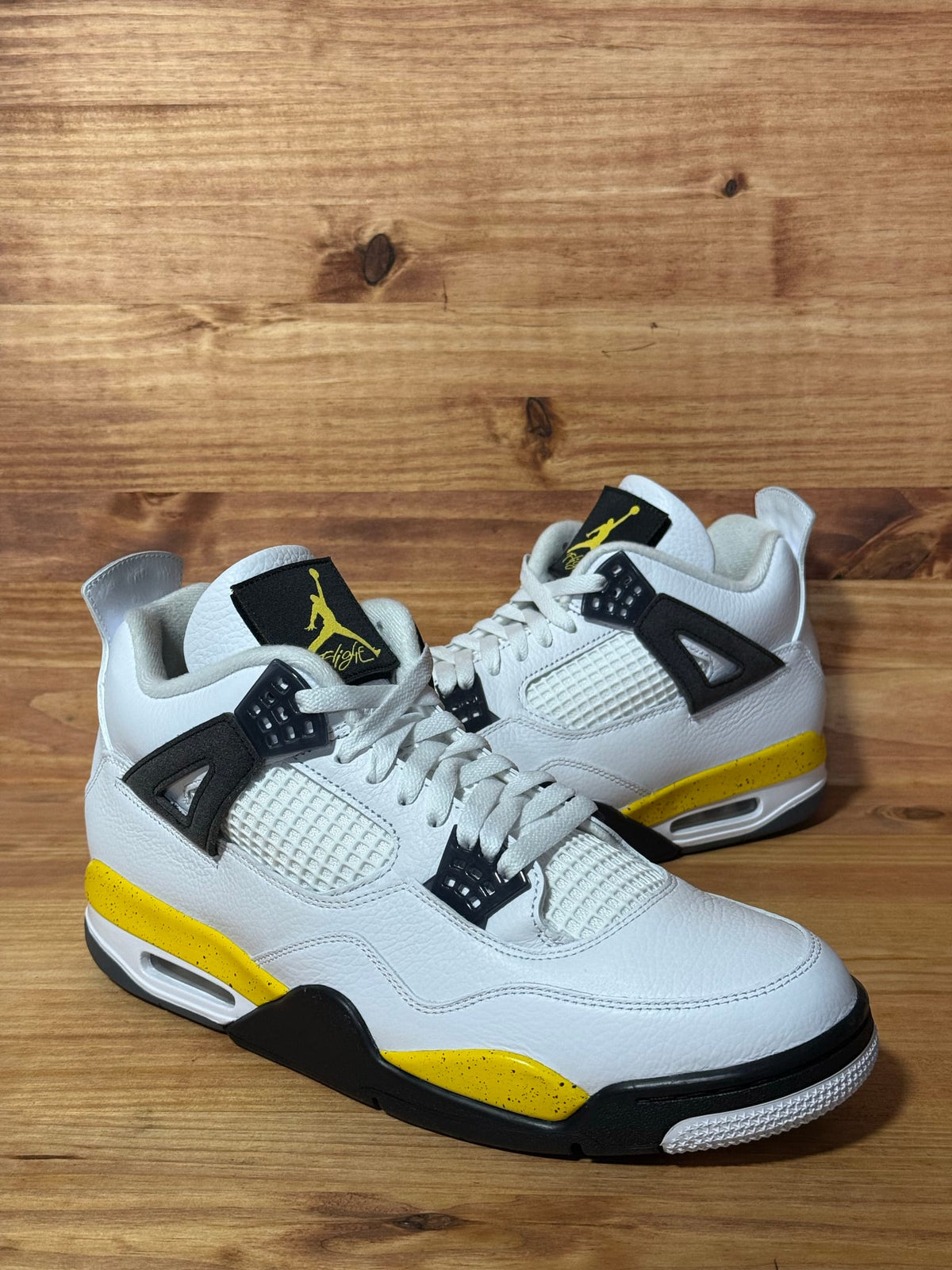 Jordan 4 Retro Rare Air Tour Yellow - Size 13