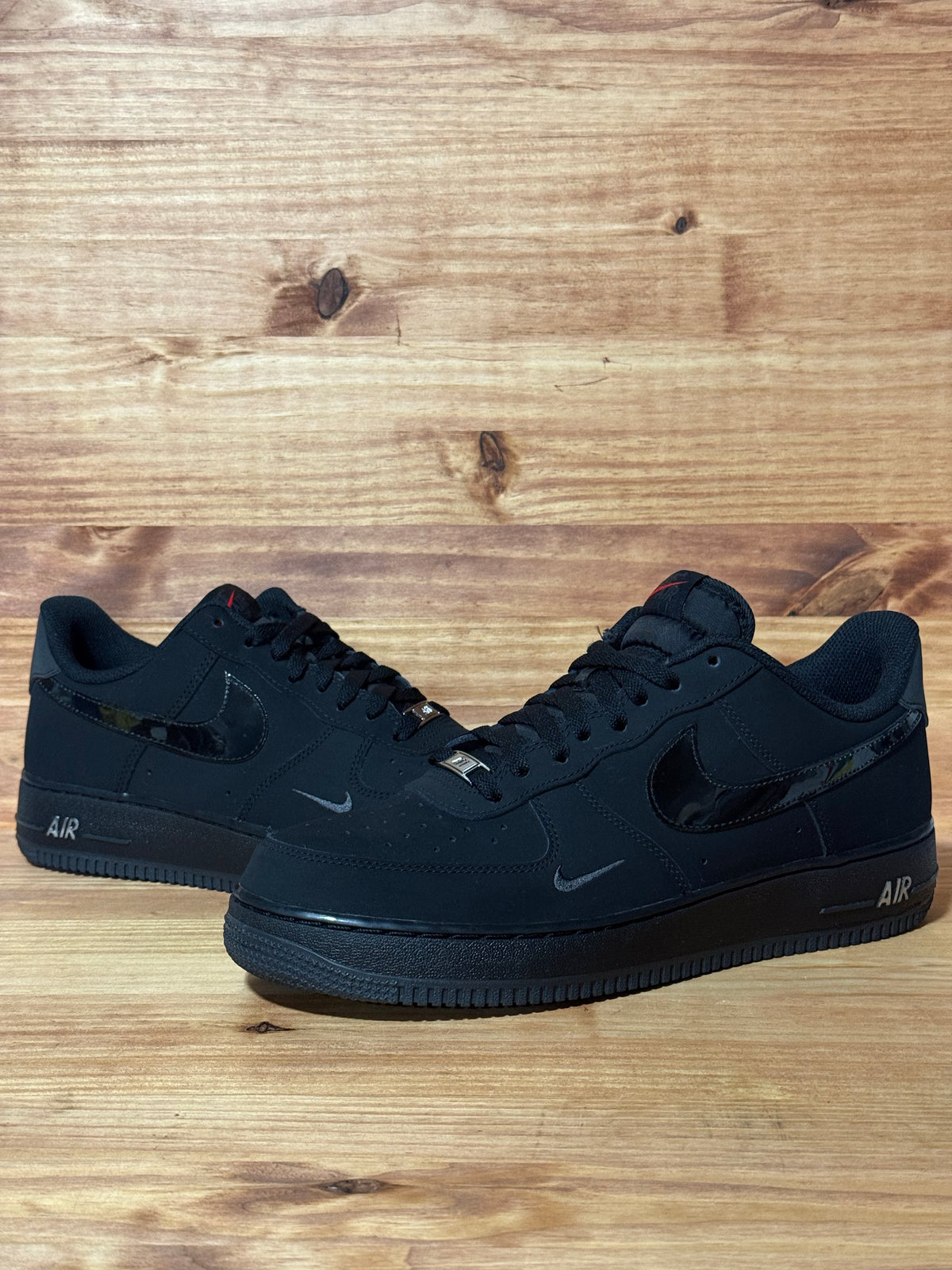 Nike Air Force 1 Low '07 LV8 Black Patent Swoosh