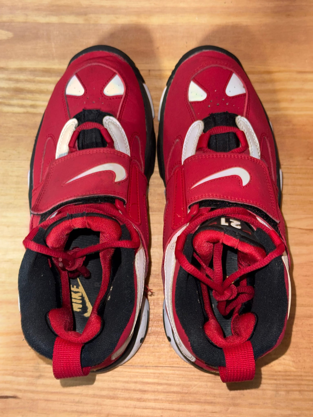 Nike Air Diamond Turf 2 Red Gold (2026) - Size 8.5