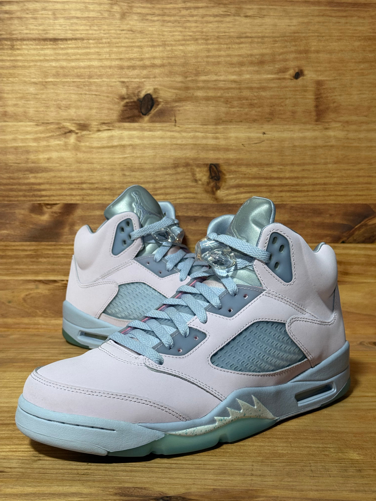 Jordan 5 Retro Easter (2022)